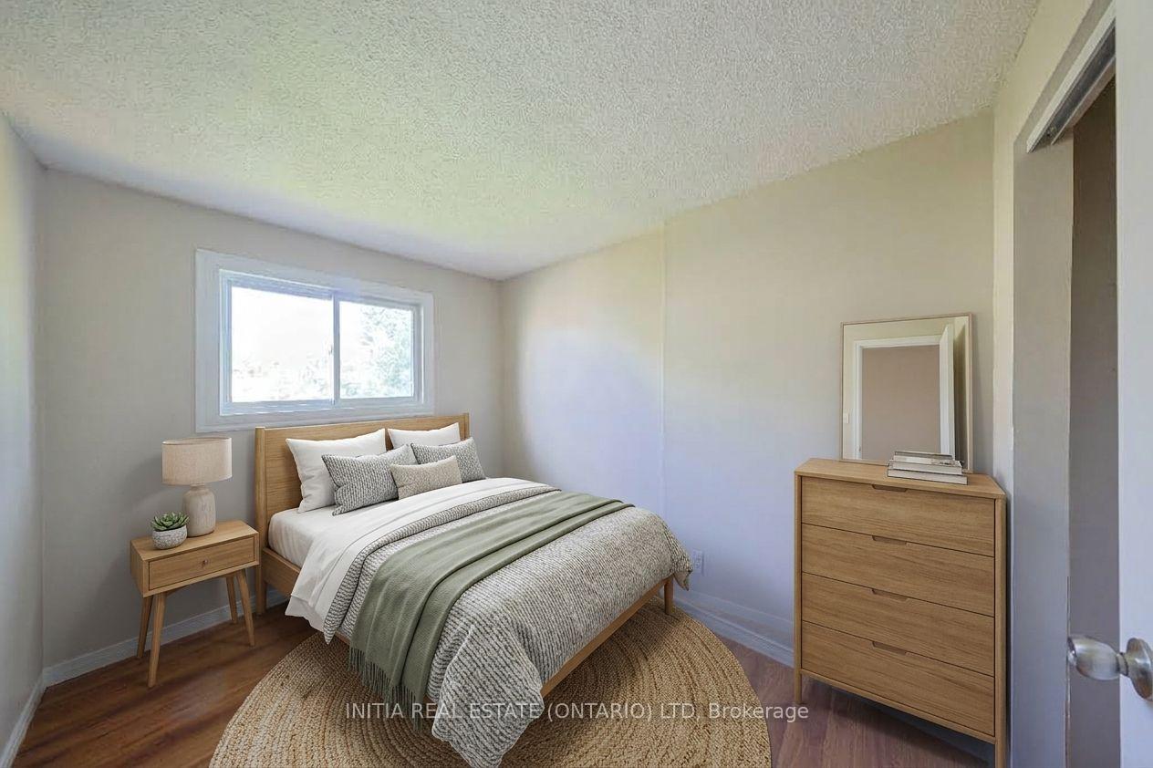 Photo 21 of 253 Hampton Avenue, Sarnia — HOMEH