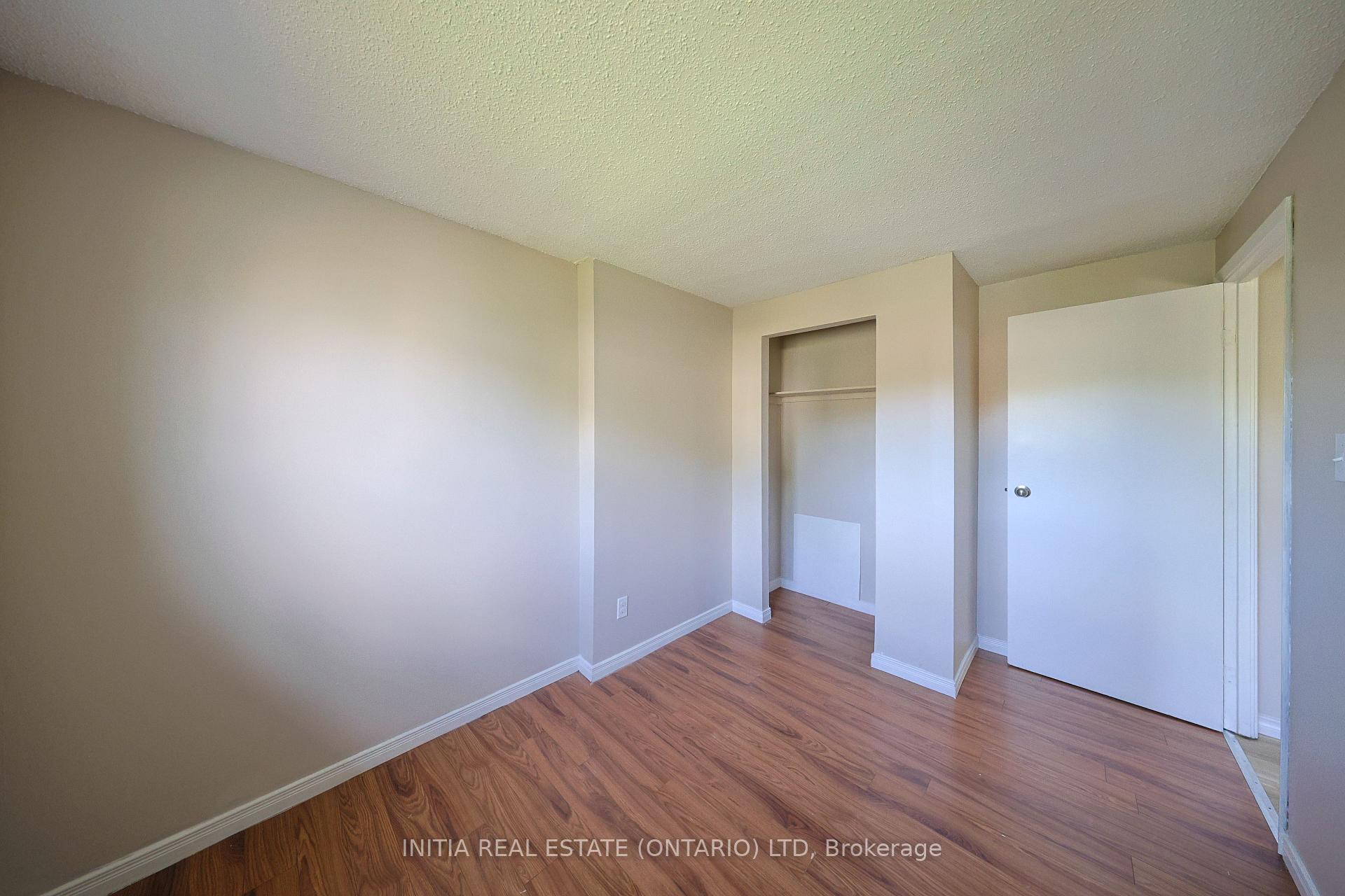 Photo 22 of 253 Hampton Avenue, Sarnia — HOMEH