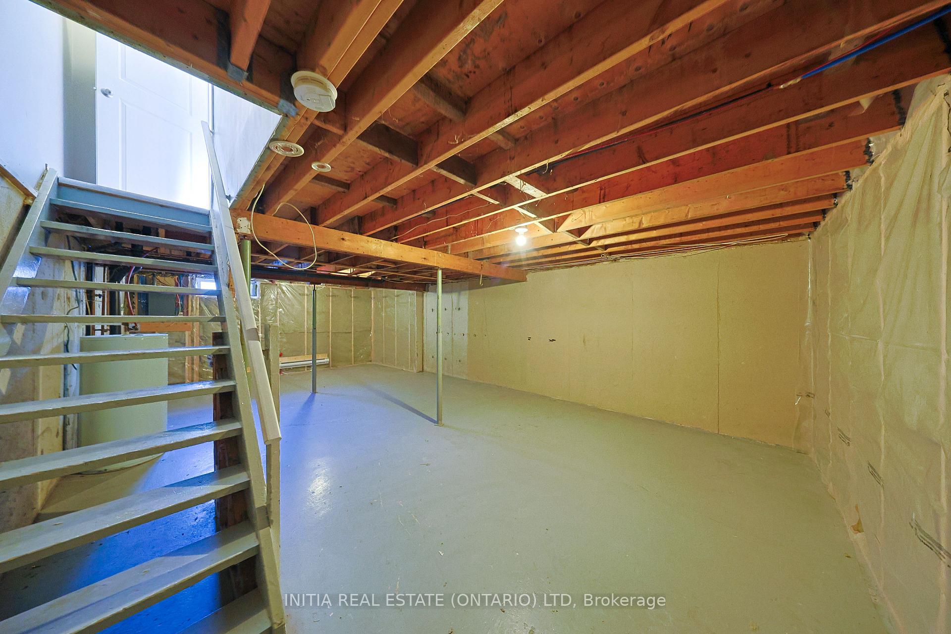 Photo 24 of 253 Hampton Avenue, Sarnia — HOMEH