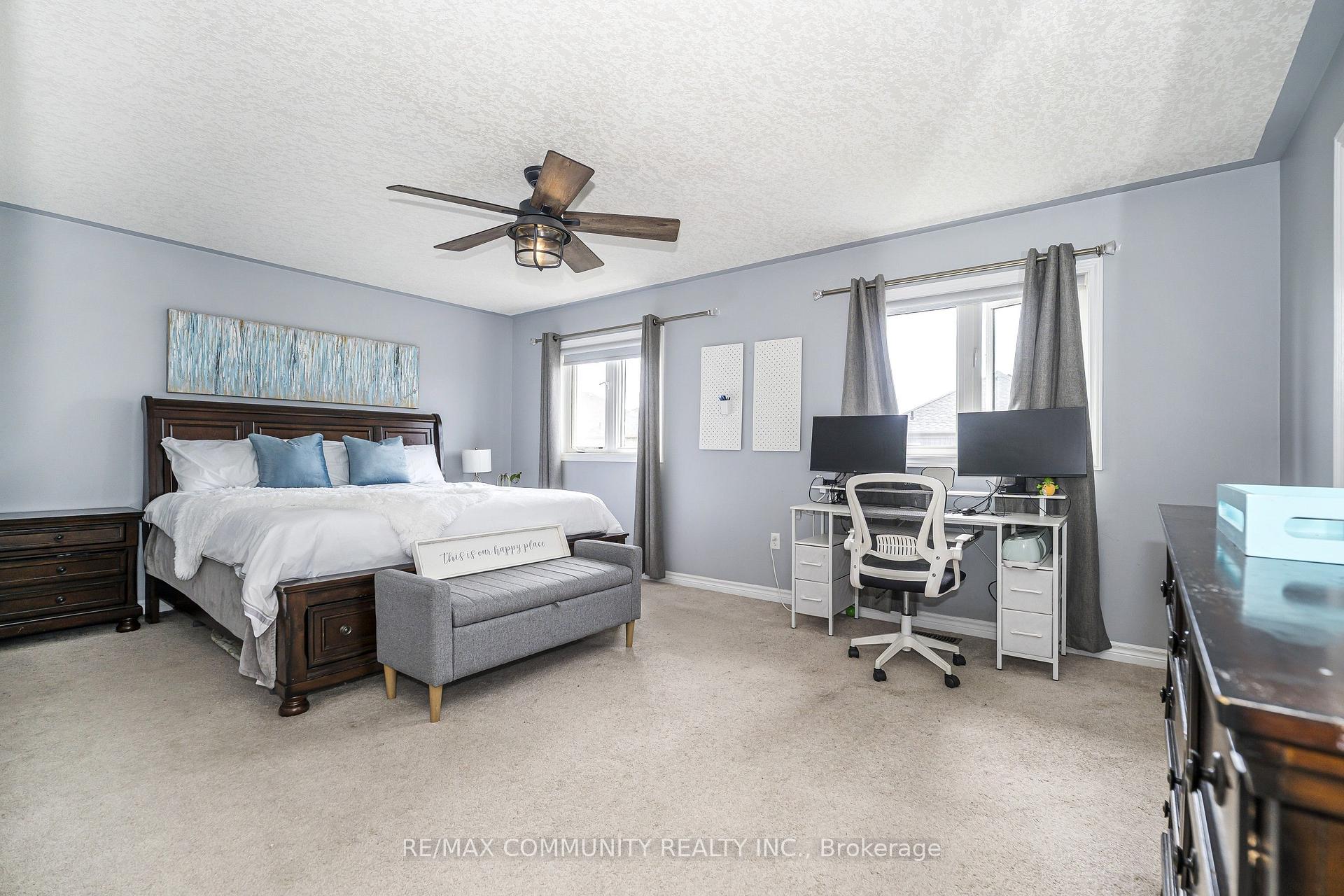 Photo 28 of 23 Holyrod Drive, Clarington, Courtice — HOMEH