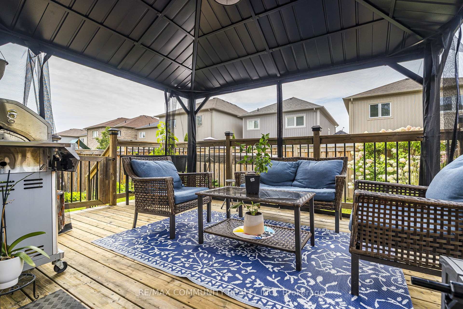 Photo 49 of 23 Holyrod Drive, Clarington, Courtice — HOMEH