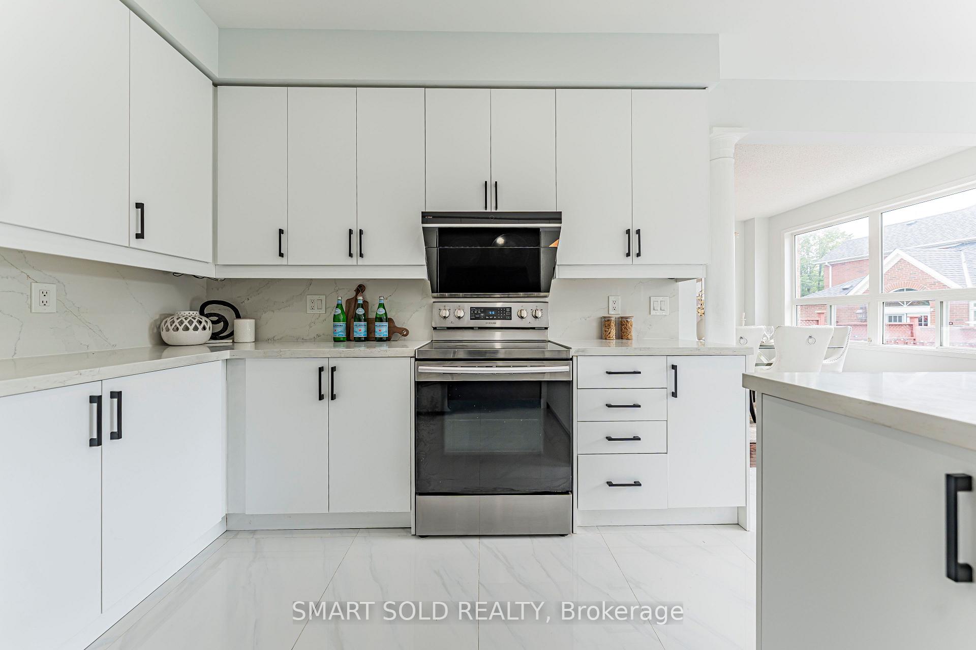 Photo 11 of 274 Ridgecrest Road, Markham, Berczy — HOMEH