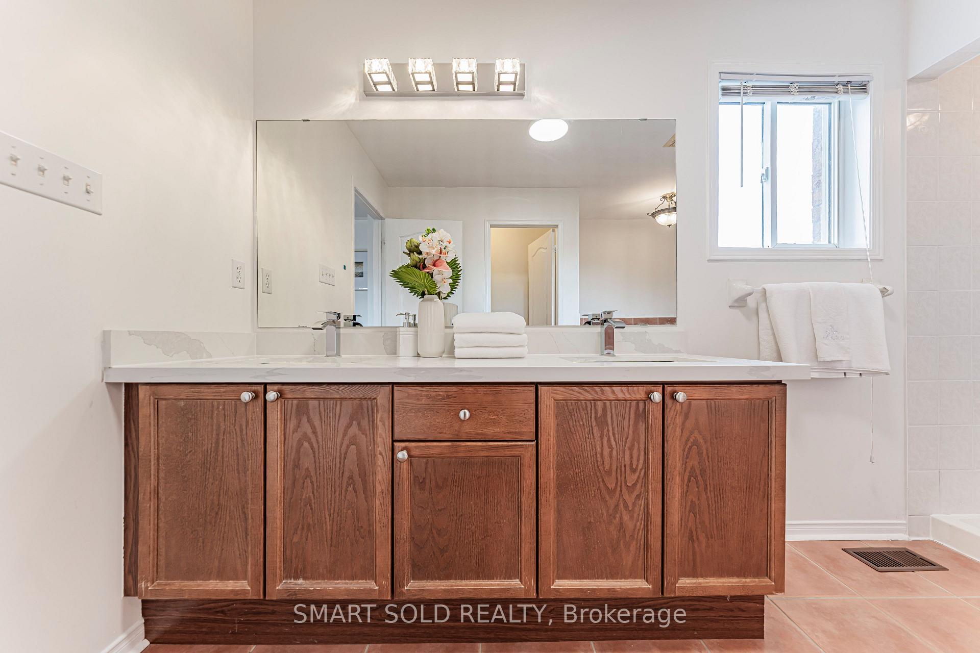Photo 22 of 274 Ridgecrest Road, Markham, Berczy — HOMEH