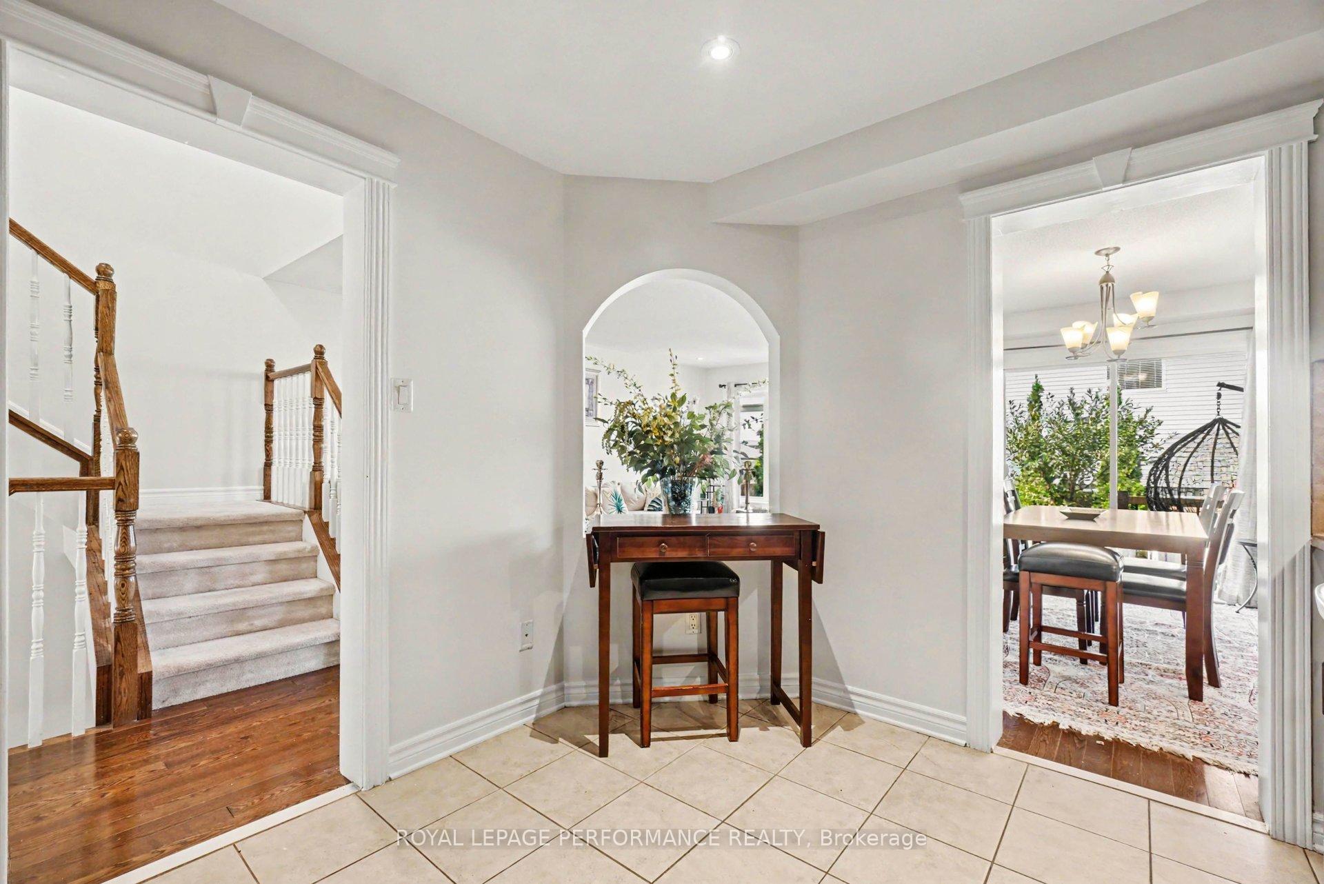 Photo 7 of 217 Branthaven Street, Ottawa, Avalon East — HOMEH