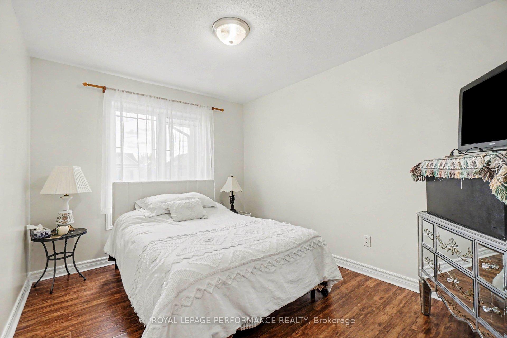 Photo 27 of 217 Branthaven Street, Ottawa, Avalon East — HOMEH