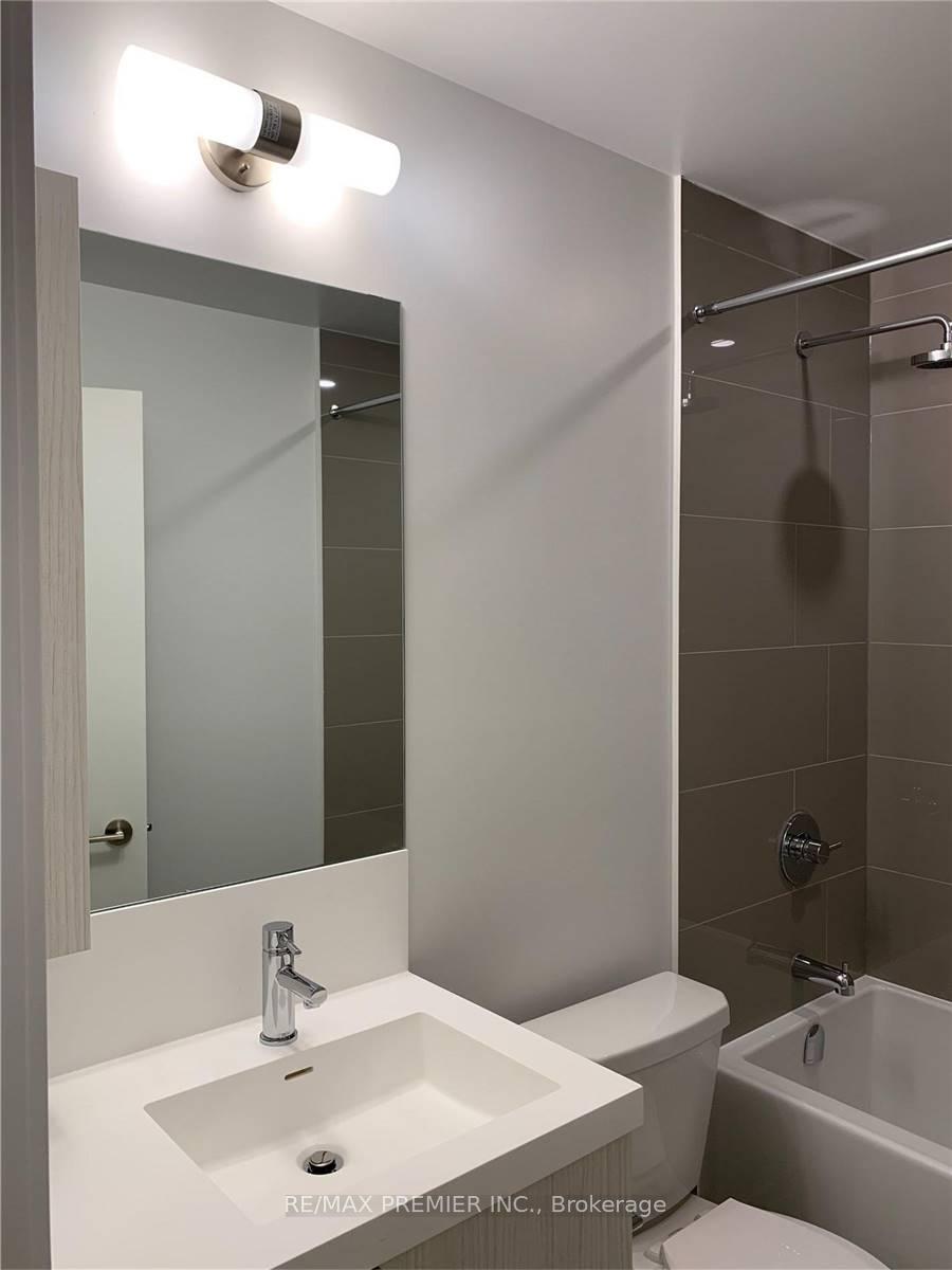 Photo 10 of Unit 912, 225 Sumach Street, Toronto, Regent Park — HOMEH