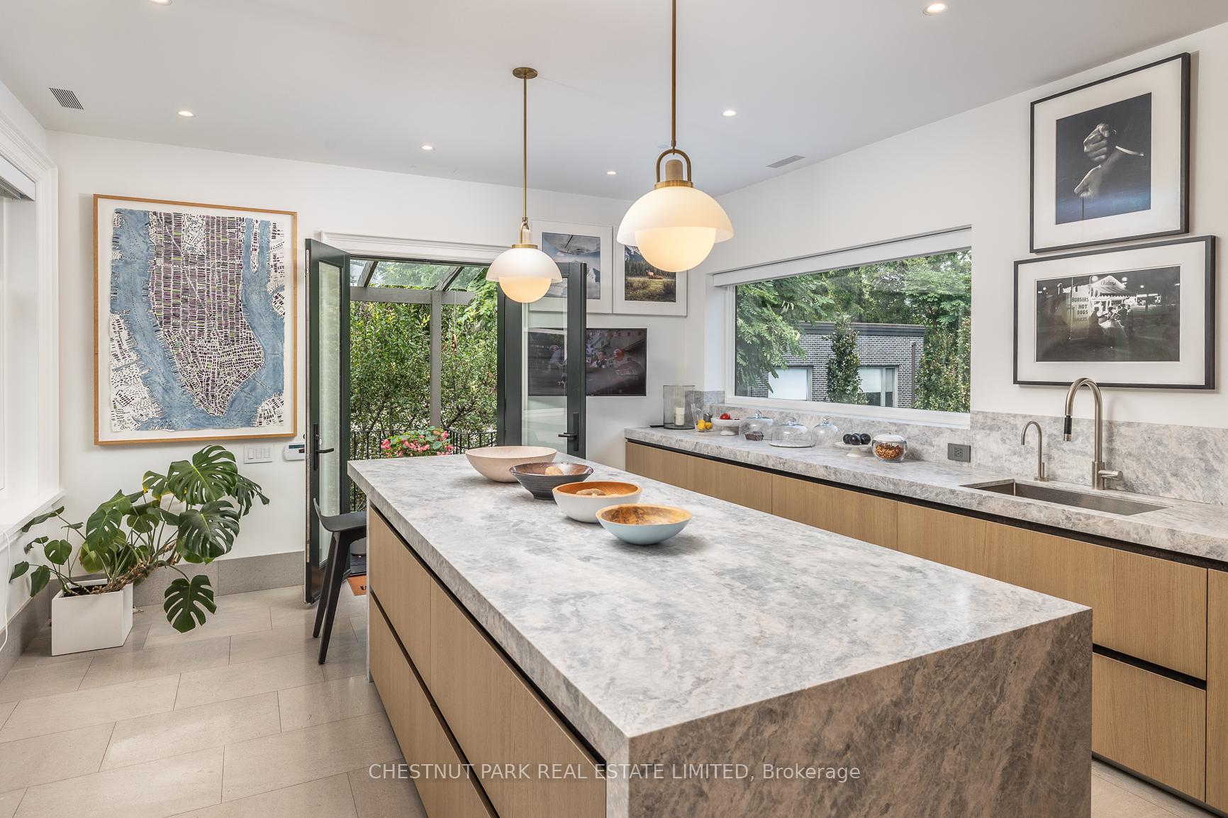 Photo 14 of Unit 2, 78 Crescent Road, Toronto, Rosedale-Moore Park — HOMEH