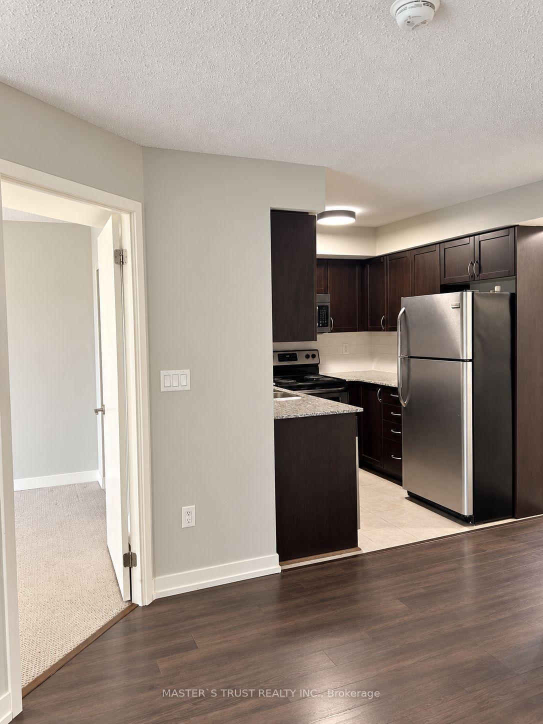 Photo 11 of Unit 302, 812 Lansdowne Avenue, Toronto, Dovercourt-Wallace Emerson-Junction — HOMEH