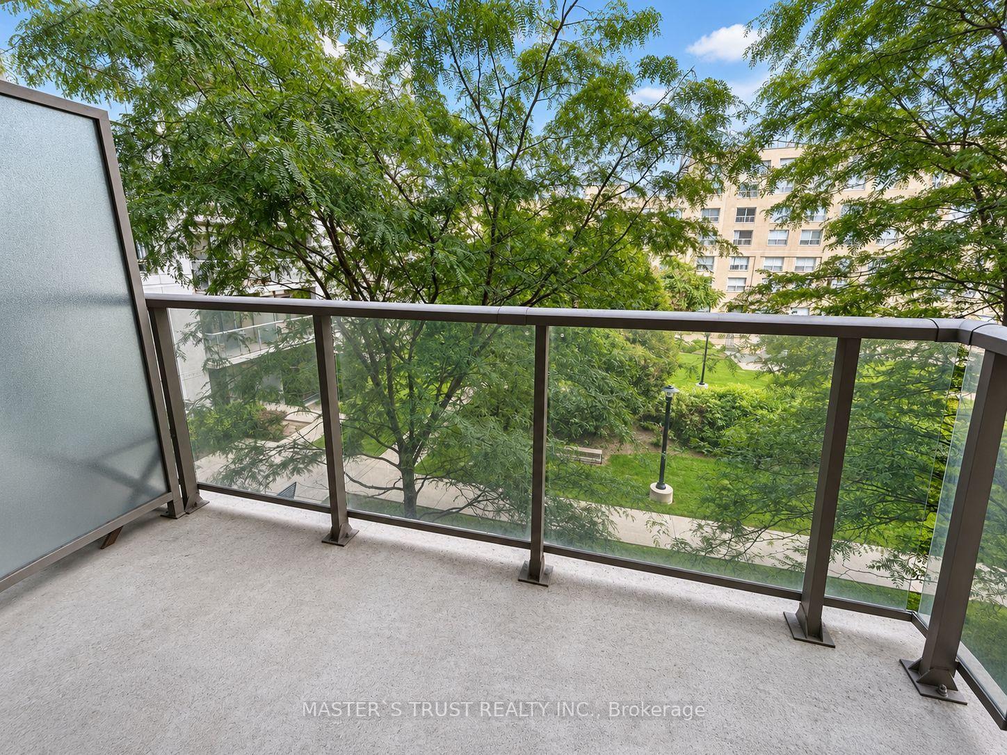 Photo 13 of Unit 302, 812 Lansdowne Avenue, Toronto, Dovercourt-Wallace Emerson-Junction — HOMEH