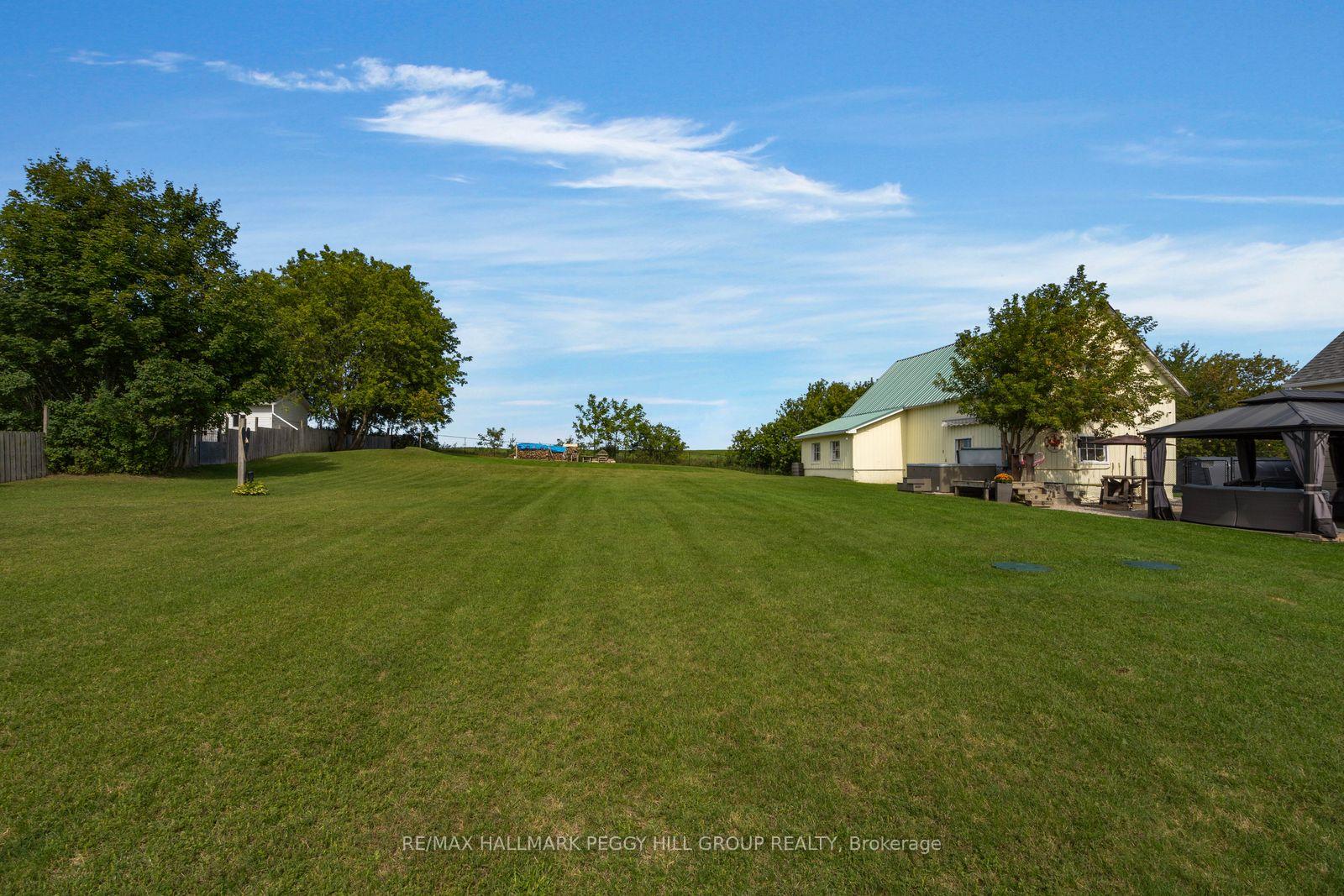 Photo 26 of 312 Lafontaine Road W, Tiny, Rural Tiny — HOMEH