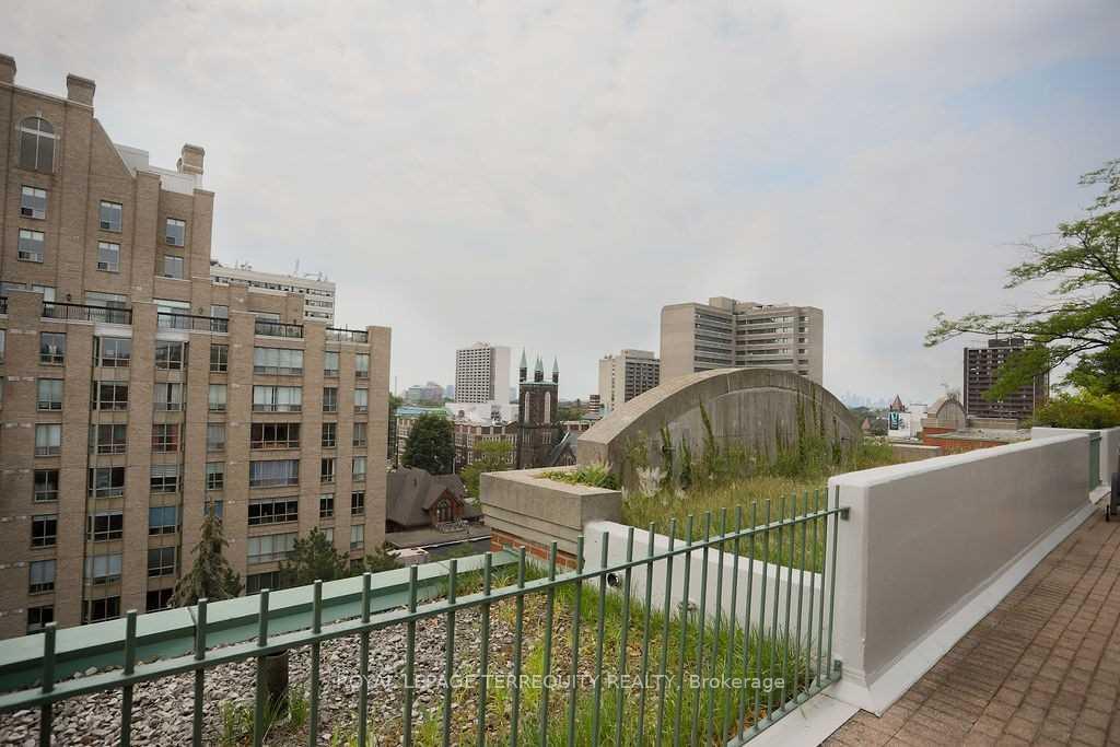 Photo 18 of Unit 106, 95 Prince Arthur Avenue, Toronto, The Annex — HOMEH