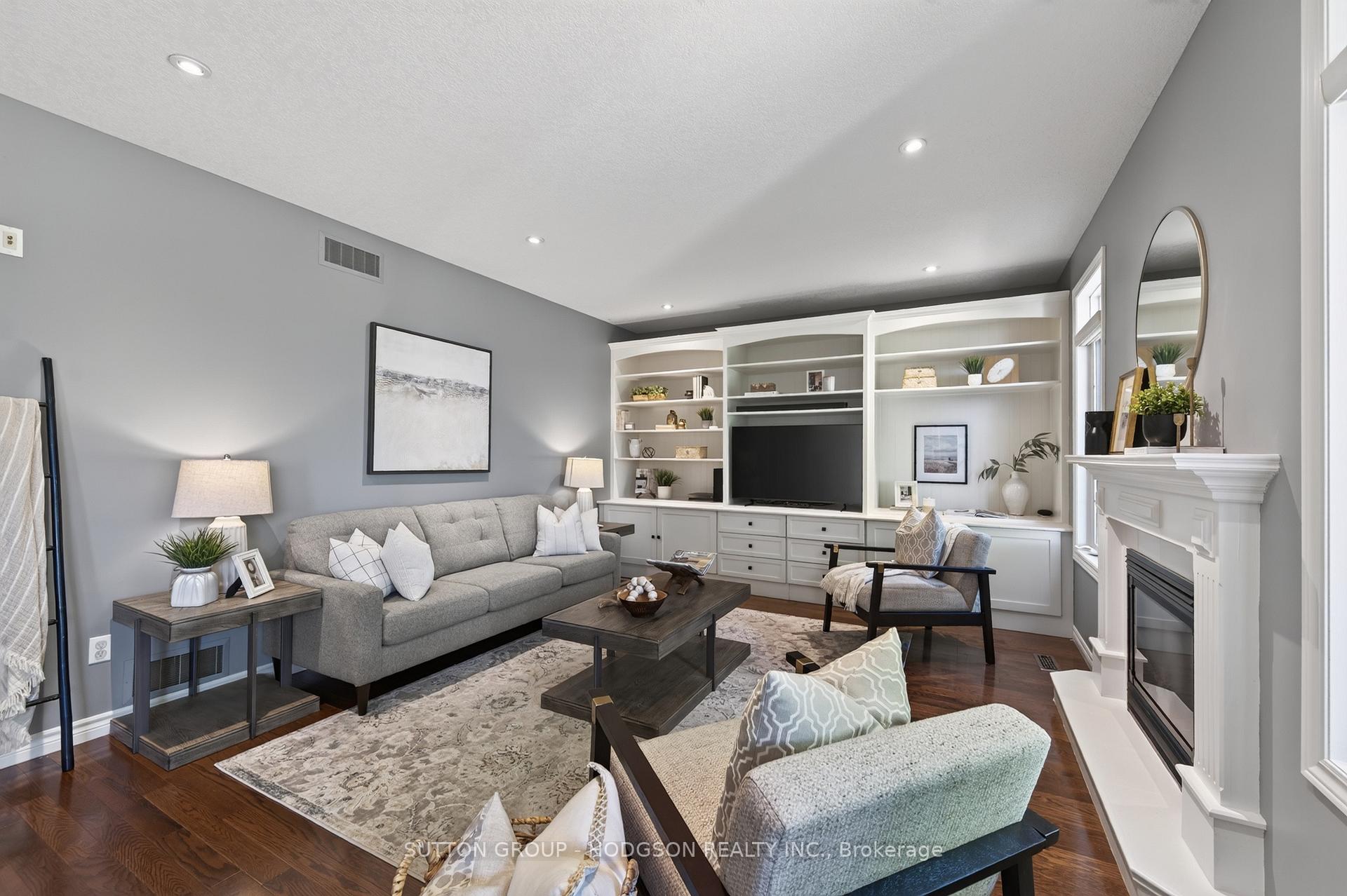 Photo 7 of 1476 Lawson Road, London, North I — HOMEH