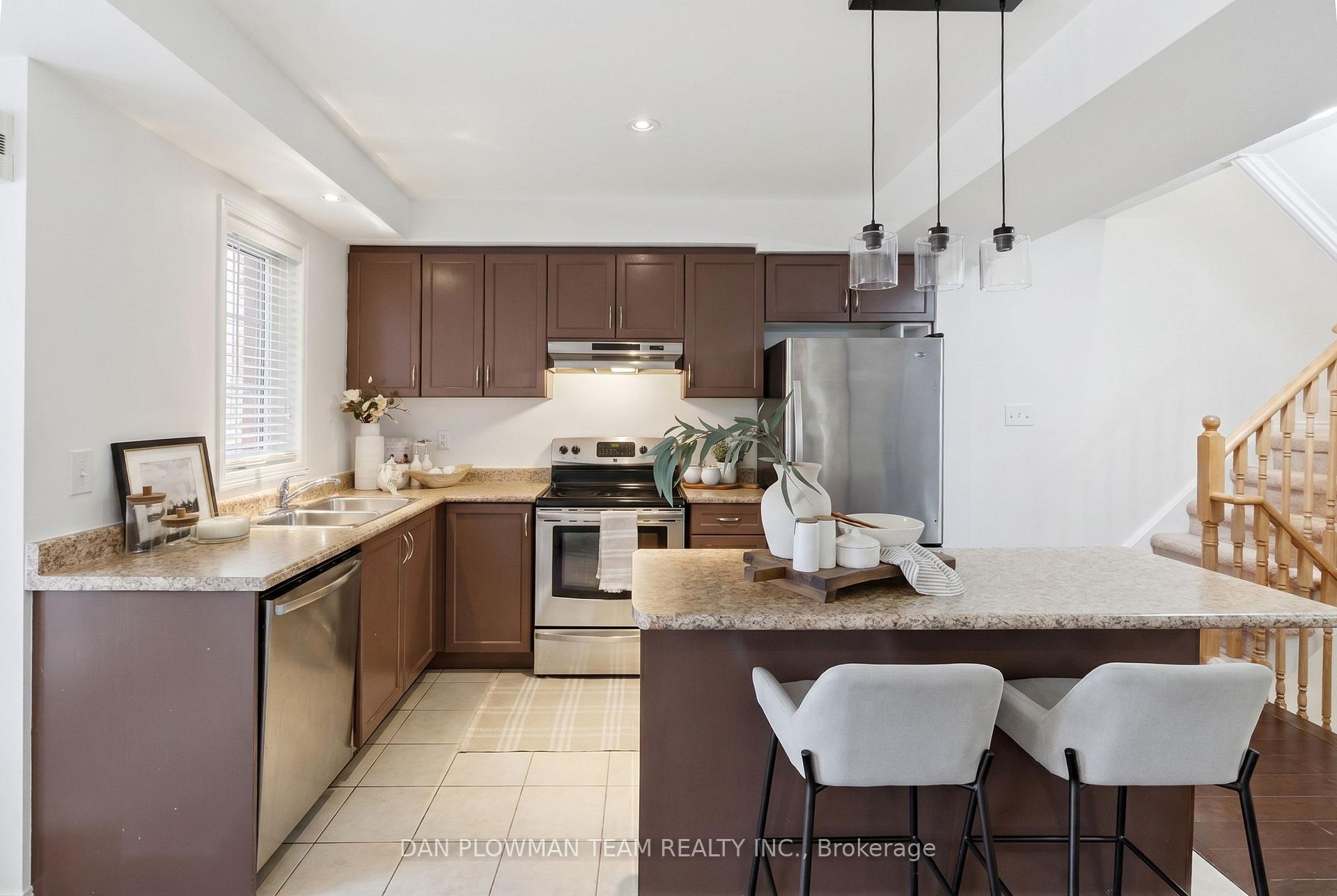 Photo 10 of 23 Blunden Road, Ajax, Central East — HOMEH