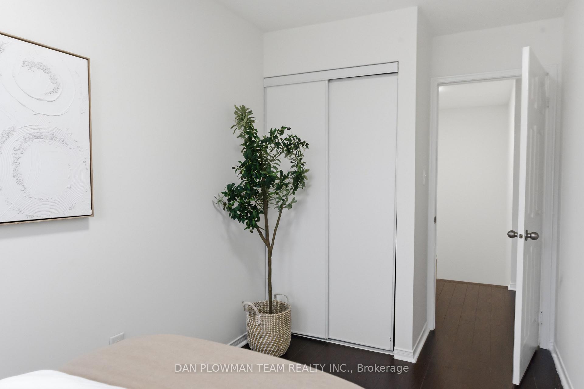 Photo 24 of 23 Blunden Road, Ajax, Central East — HOMEH