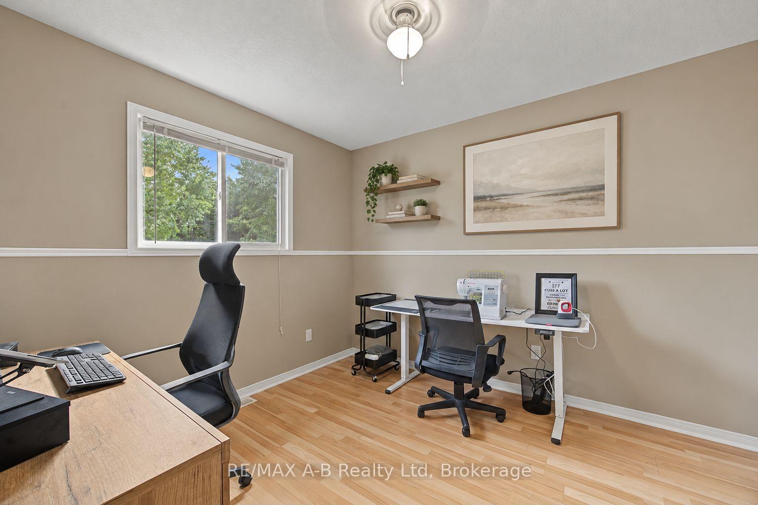 Photo 20 of 15 Cook Crescent, St. Thomas — HOMEH