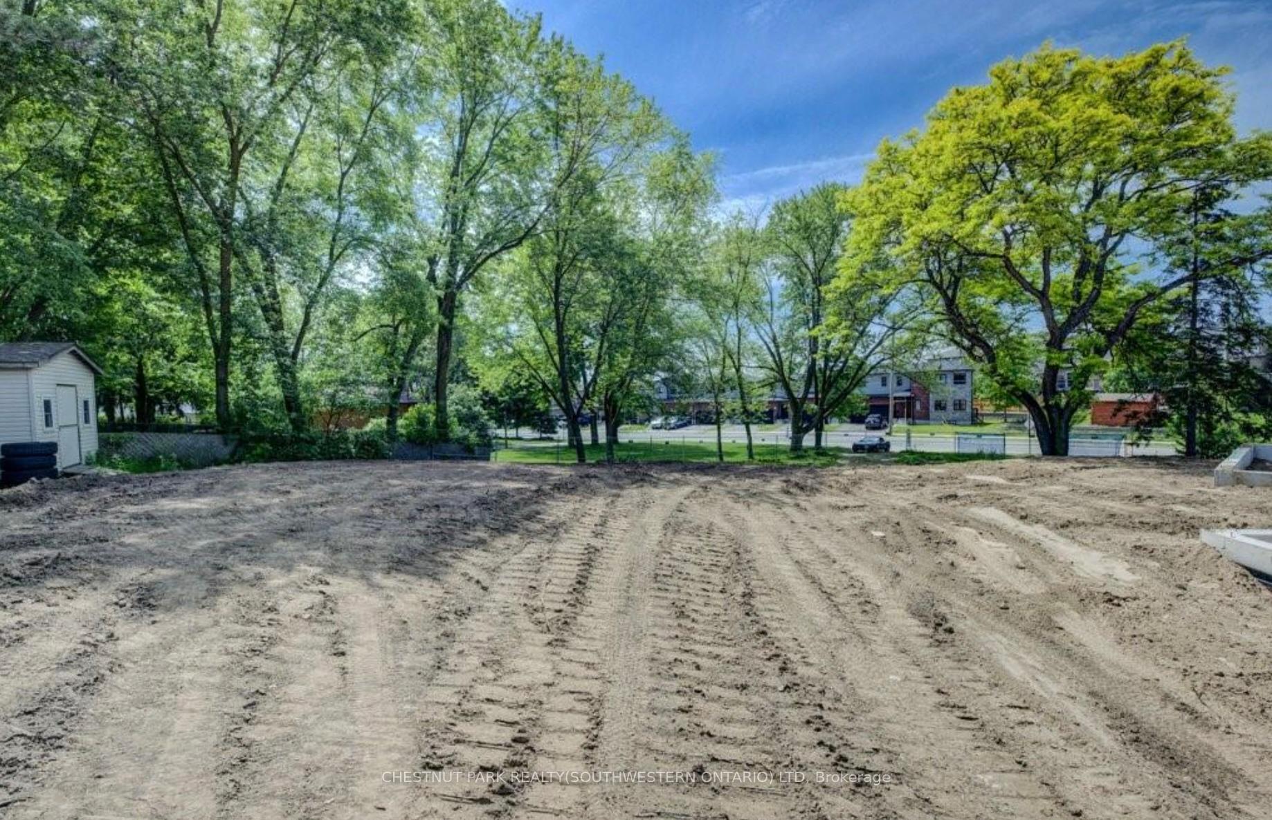 Photo 3 of 416 Woolwich Street, Waterloo, Kiwanis Park — HOMEH