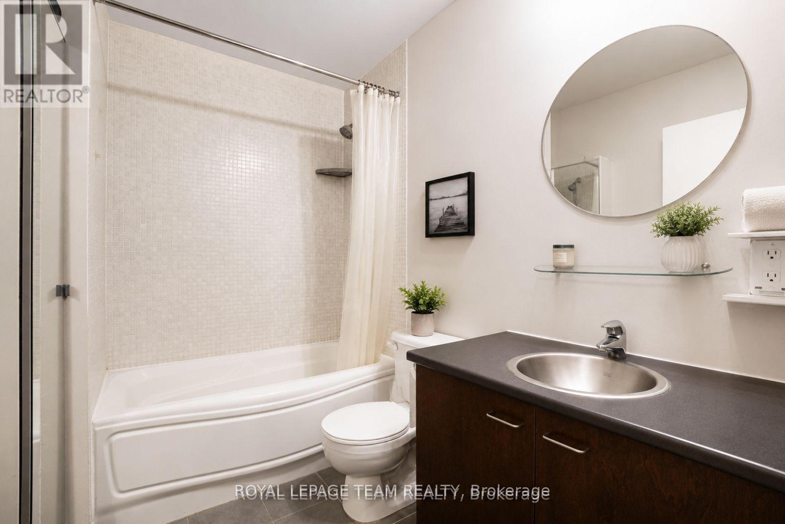 Photo 8 of Unit 1005, 179 George Street, Ottawa, Lower Town/Byward Market — HOMEH