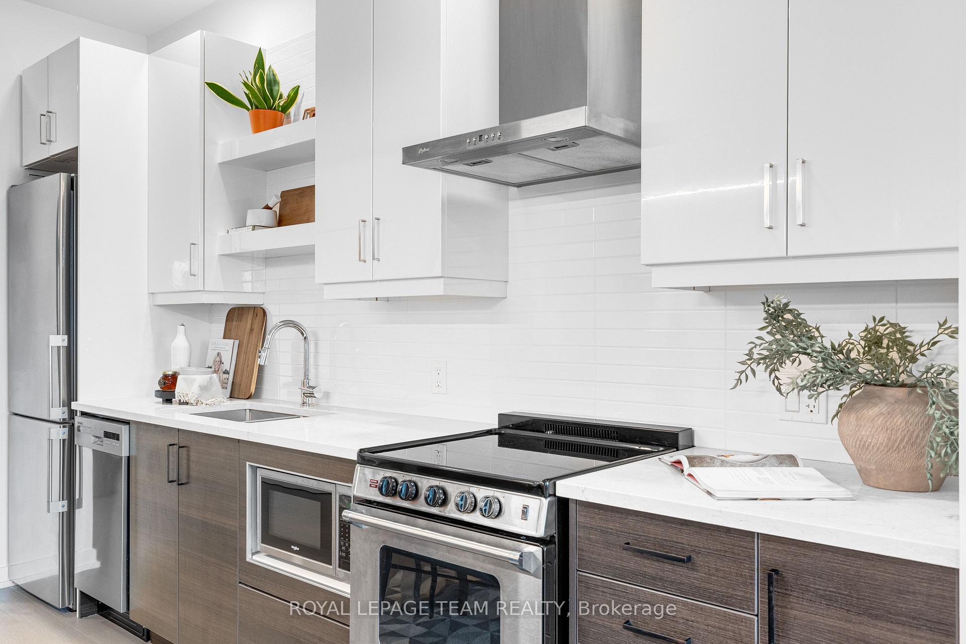 Photo 14 of Unit 204, 320 Miwate Private, Ottawa, Mechanicsville — HOMEH