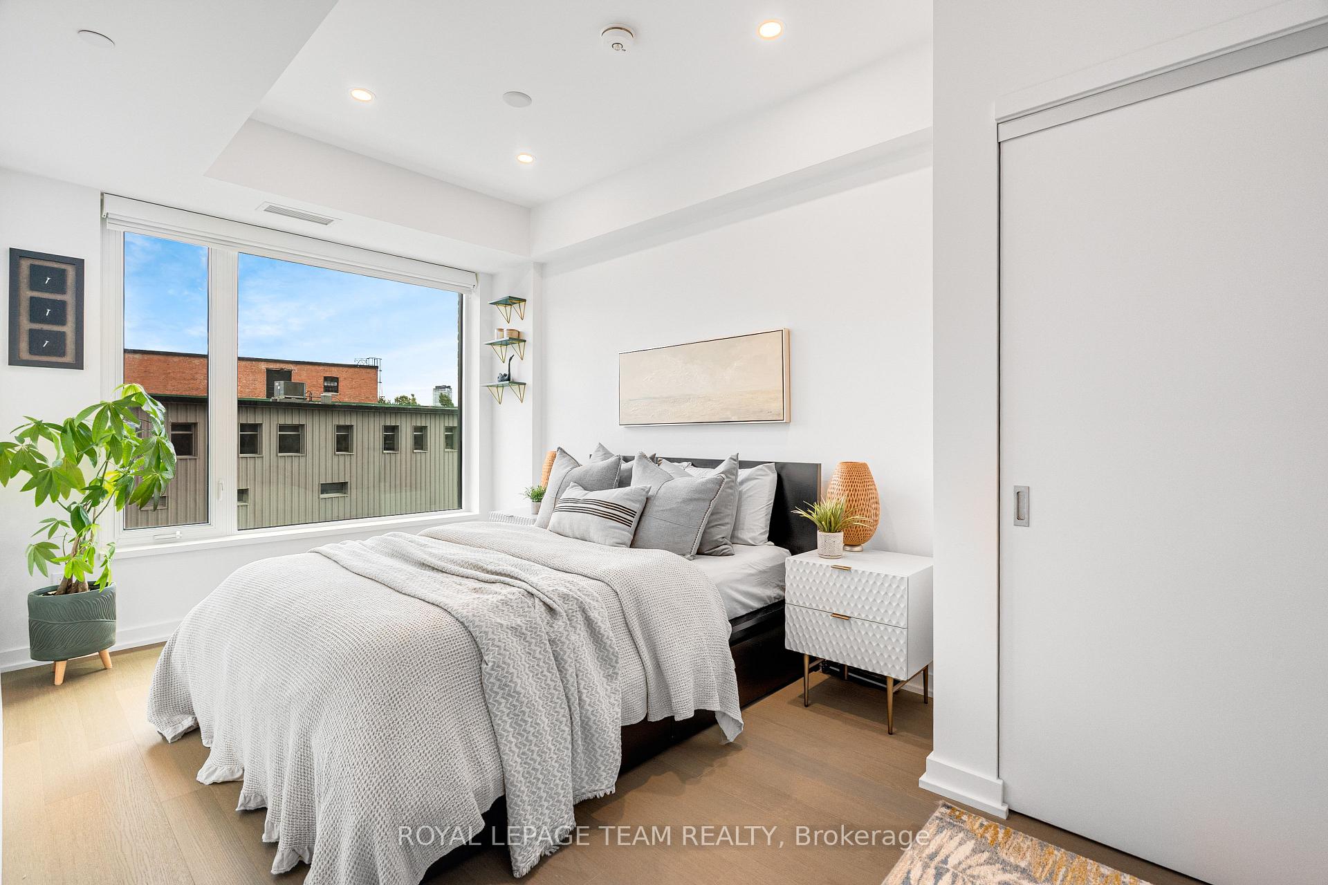 Photo 19 of Unit 204, 320 Miwate Private, Ottawa, Mechanicsville — HOMEH