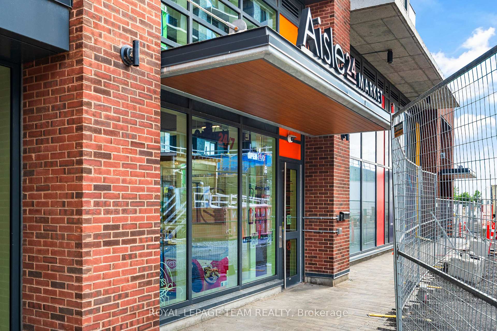 Photo 34 of Unit 204, 320 Miwate Private, Ottawa, Mechanicsville — HOMEH