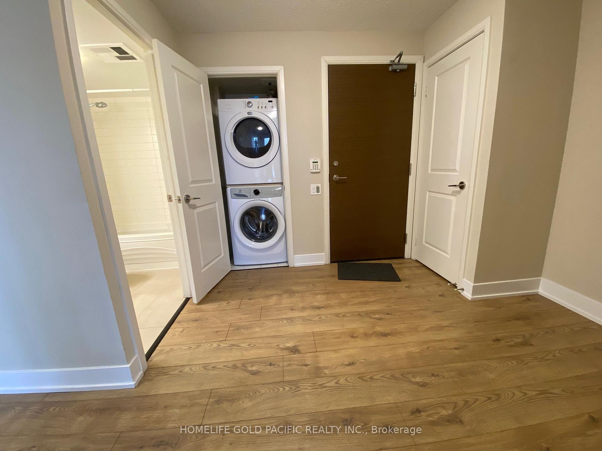 Photo 36 of Unit 709, 23 Sheppard Avenue E, North York, Willowdale East — HOMEH