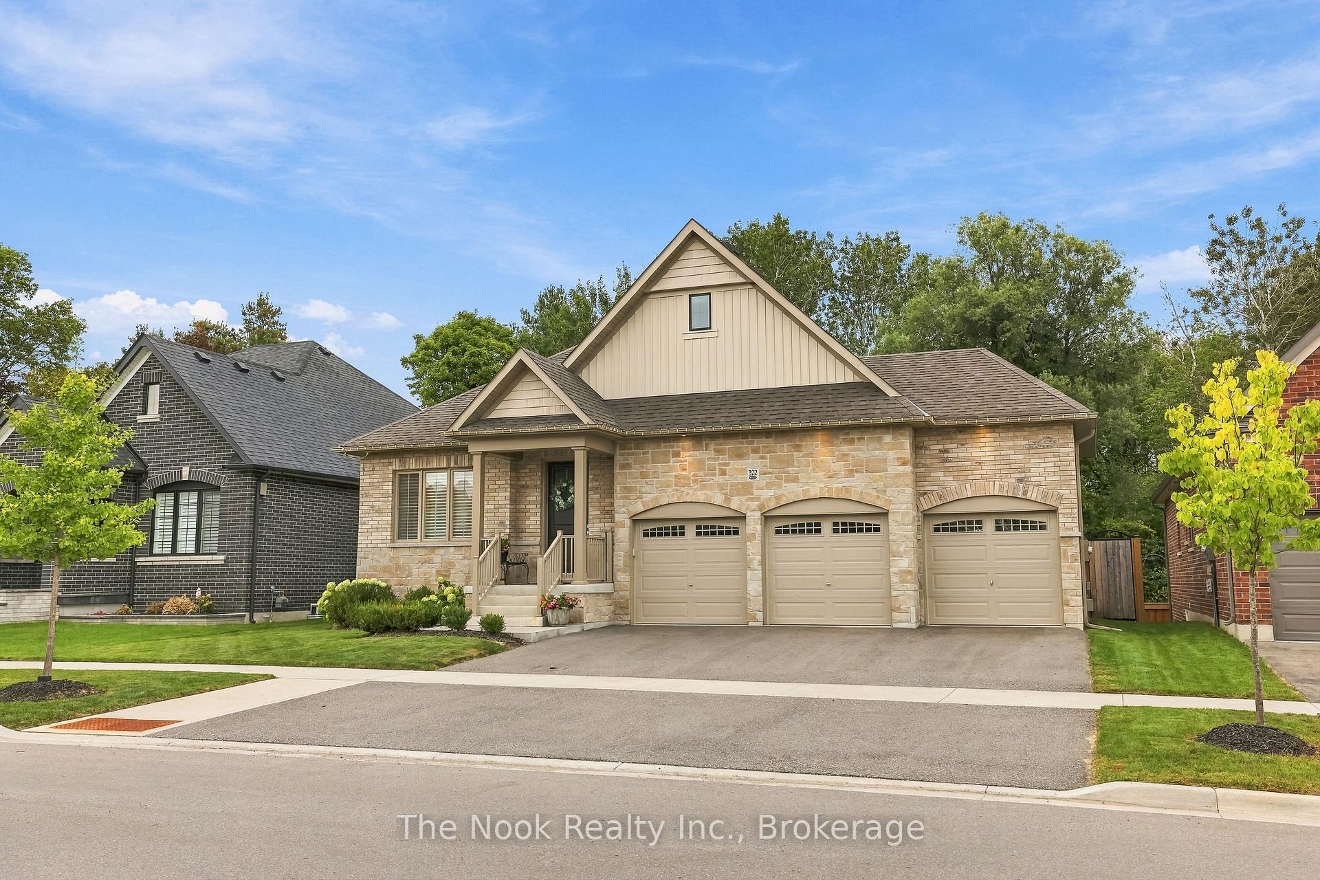 Photo 1 of 372 Northglen Boulevard, Clarington, Bowmanville — HOMEH