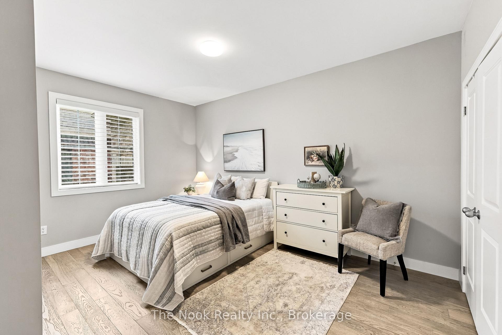 Photo 20 of 372 Northglen Boulevard, Clarington, Bowmanville — HOMEH