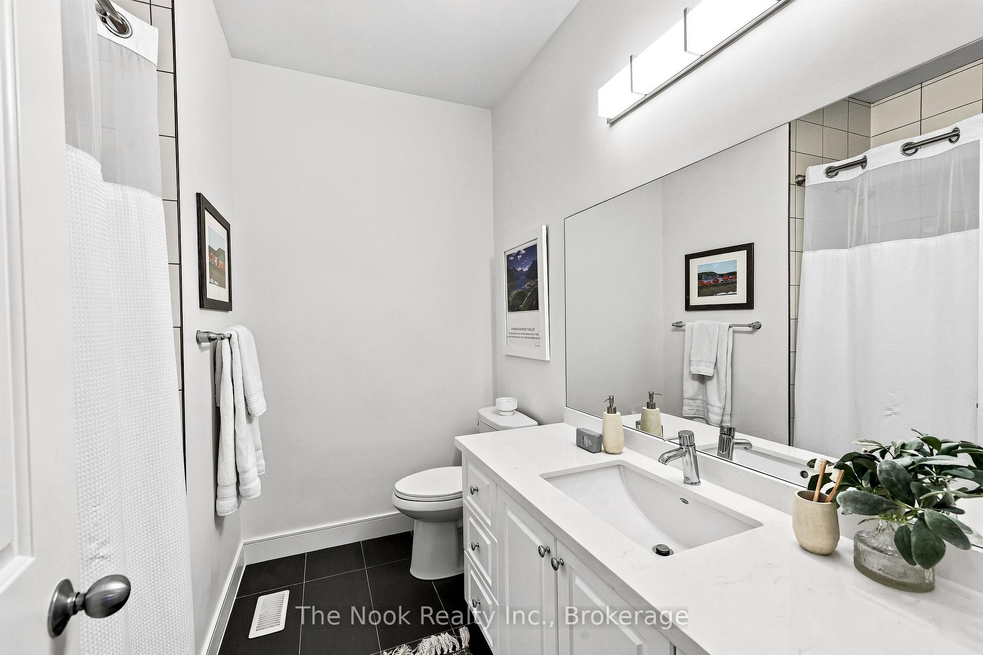 Photo 21 of 372 Northglen Boulevard, Clarington, Bowmanville — HOMEH