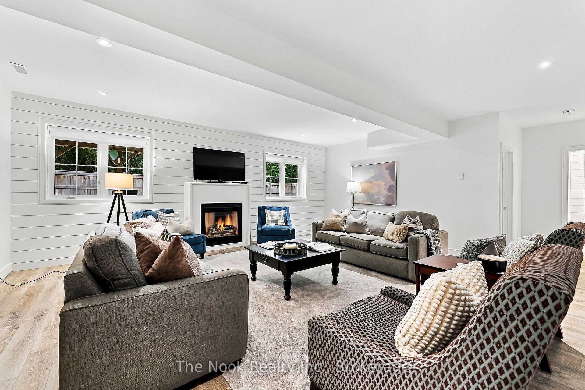 Photo 25 of 372 Northglen Boulevard, Clarington, Bowmanville — HOMEH