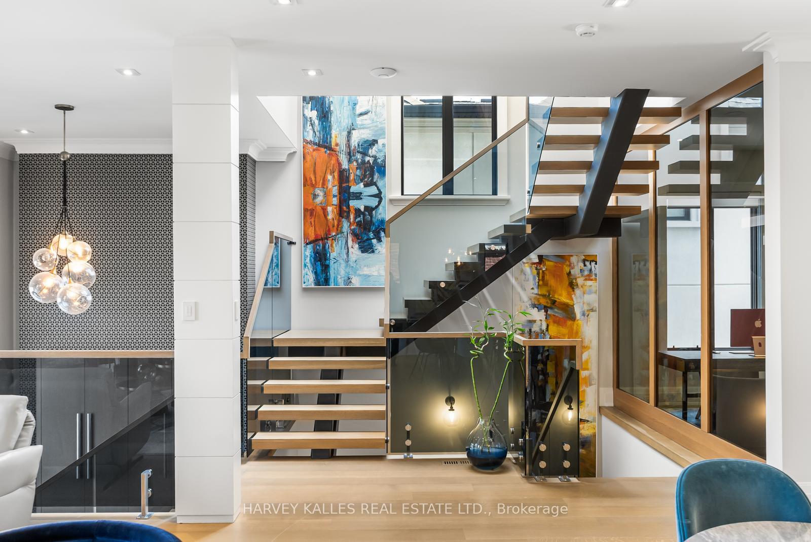 Photo 3 of 75 Bannockburn Avenue, Toronto, Bedford Park-Nortown — HOMEH