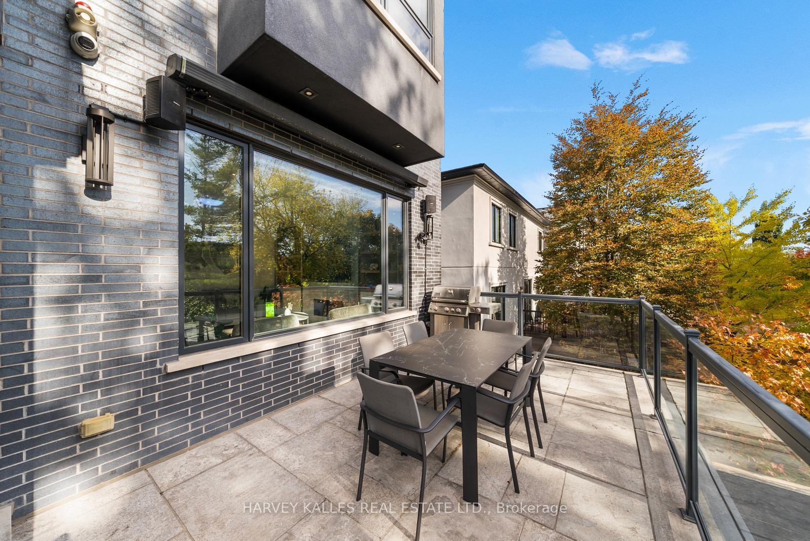 Photo 18 of 75 Bannockburn Avenue, Toronto, Bedford Park-Nortown — HOMEH