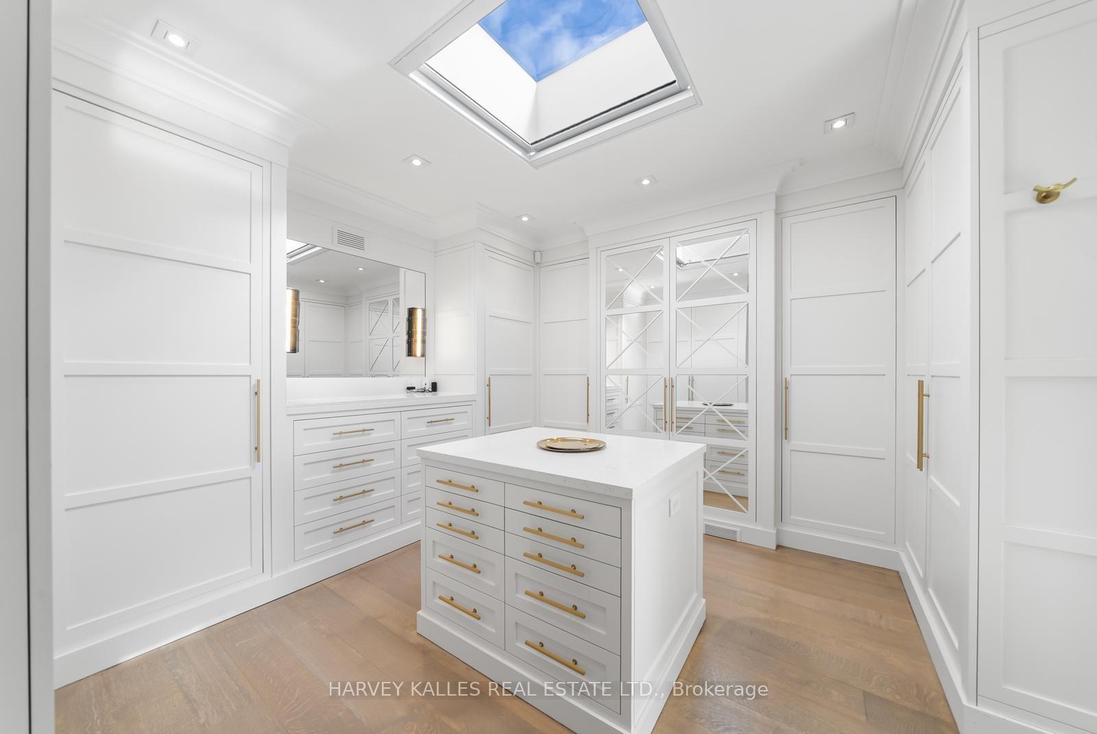 Photo 25 of 75 Bannockburn Avenue, Toronto, Bedford Park-Nortown — HOMEH