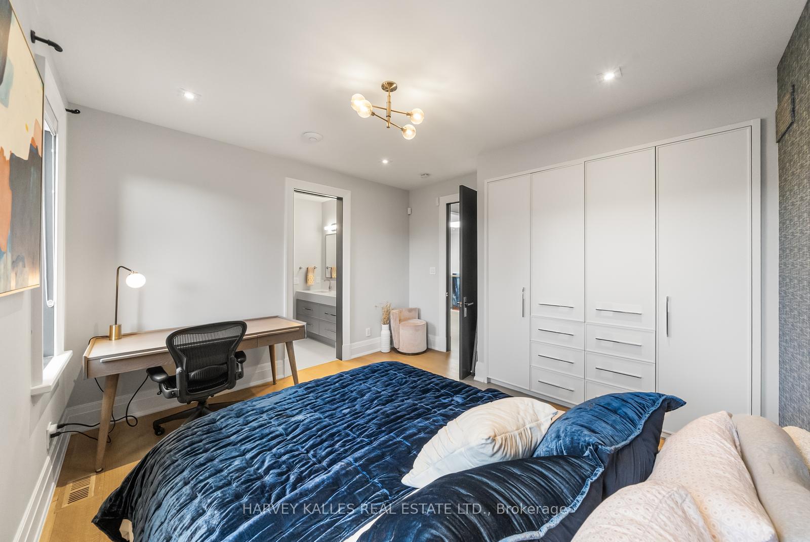 Photo 32 of 75 Bannockburn Avenue, Toronto, Bedford Park-Nortown — HOMEH