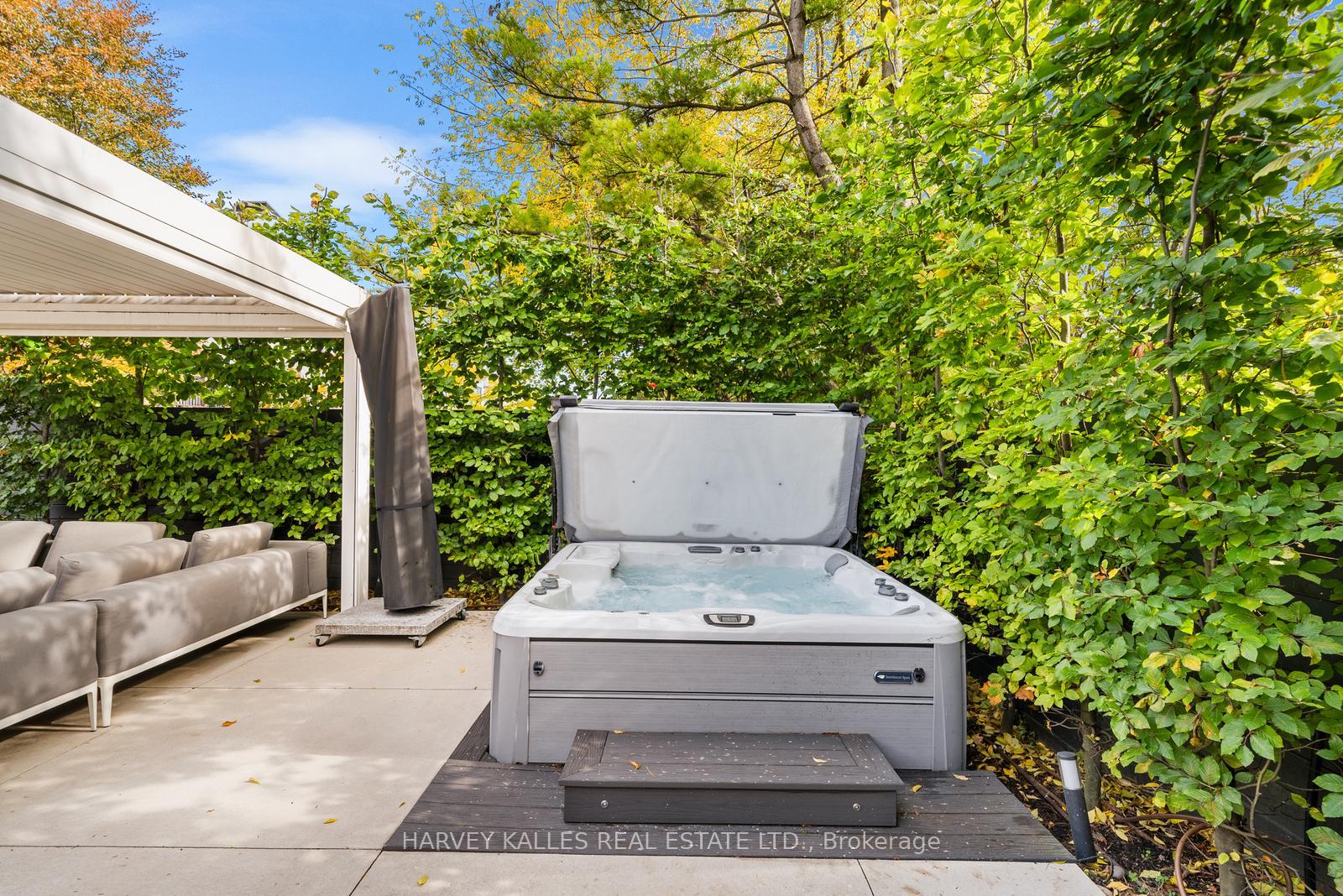 Photo 45 of 75 Bannockburn Avenue, Toronto, Bedford Park-Nortown — HOMEH