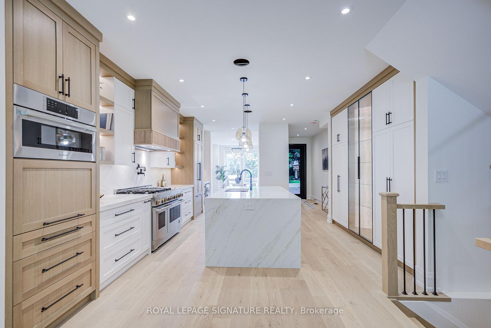 Photo 1 of 971 Filmandale Road, Burlington, LaSalle — HOMEH