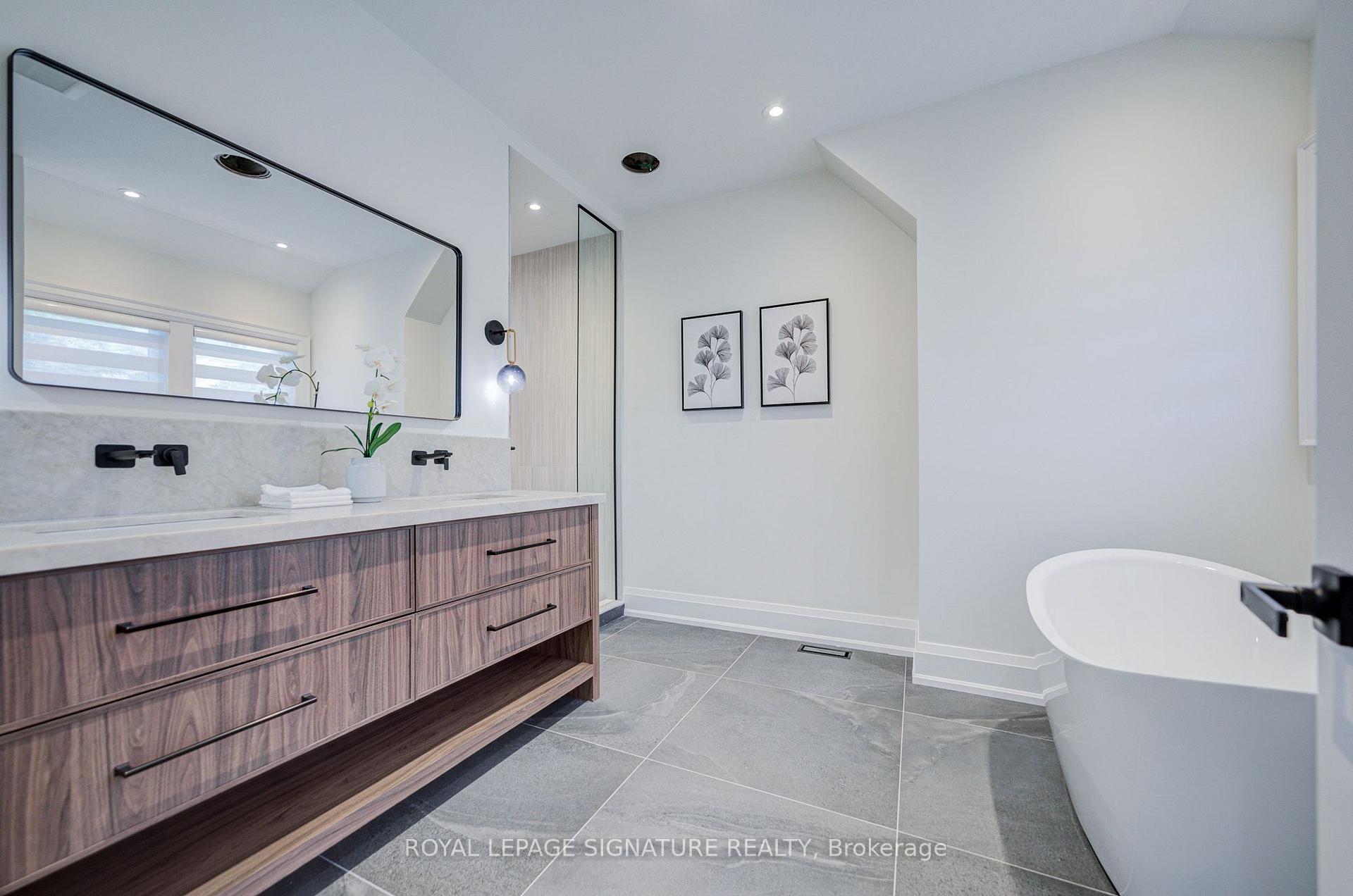 Photo 16 of 971 Filmandale Road, Burlington, LaSalle — HOMEH