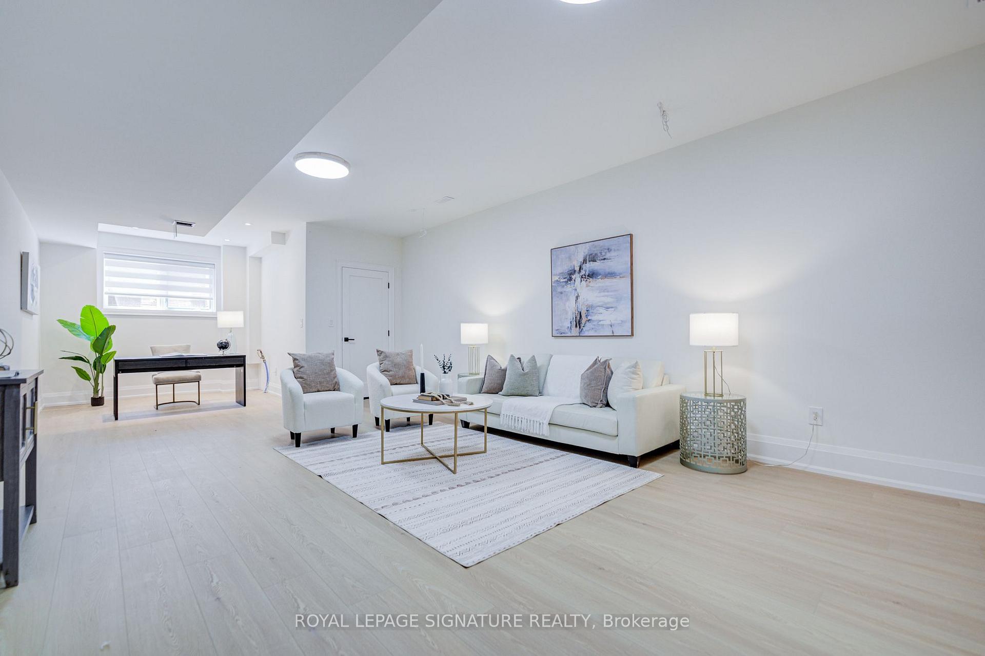 Photo 23 of 971 Filmandale Road, Burlington, LaSalle — HOMEH