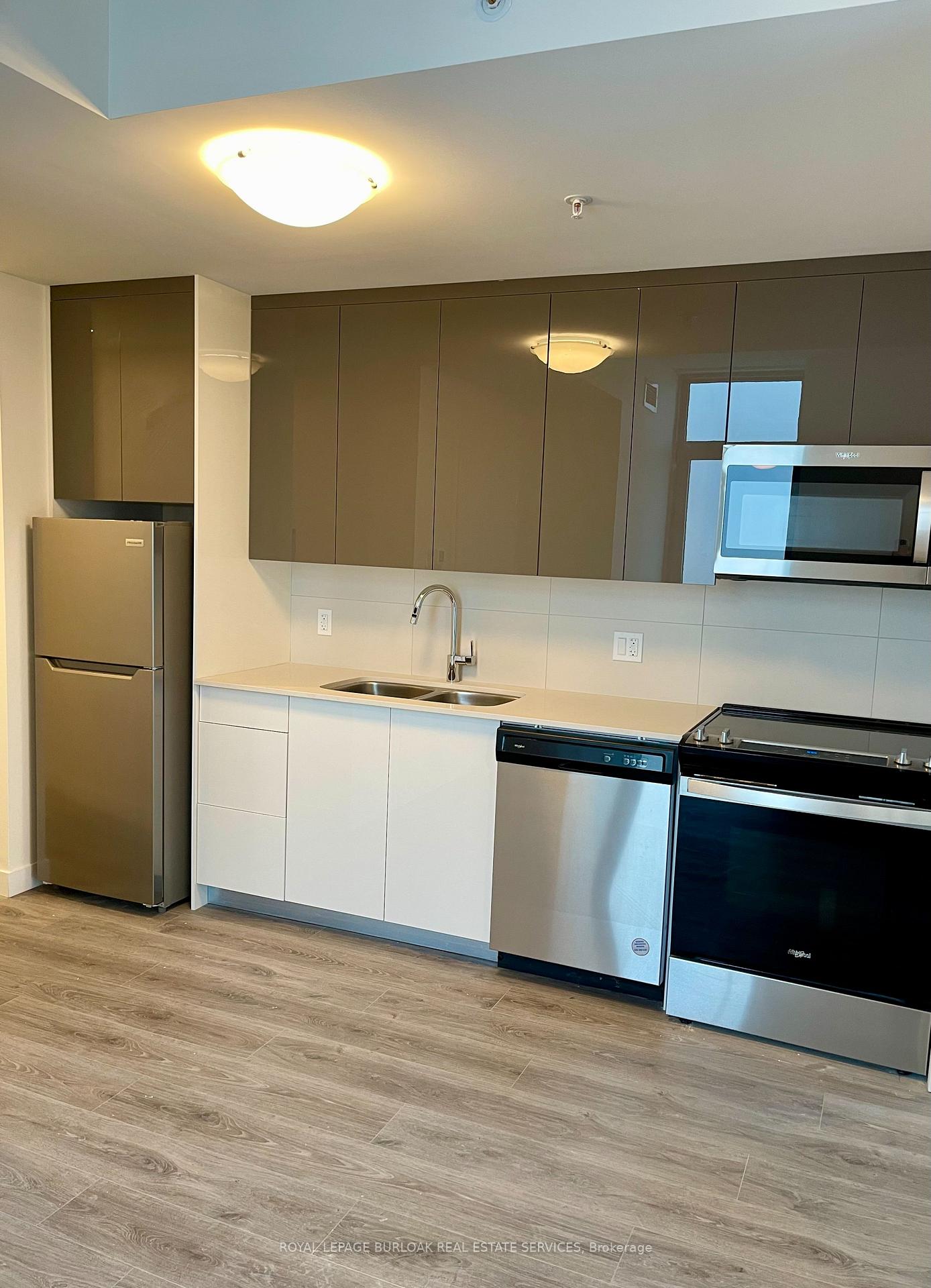 Photo 13 of Unit 3902, 60 Frederick Street, Kitchener, City Commercial Core — HOMEH