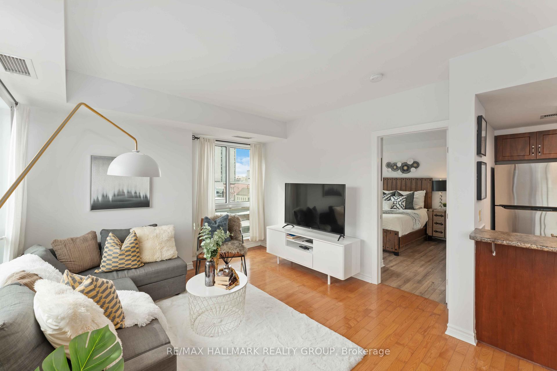 Photo 4 of Unit 608, 200 Rideau Street, Ottawa, Sandy Hill — HOMEH