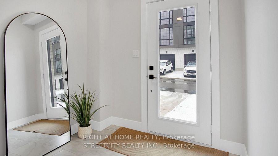 Photo 8 of Unit 9, 2500 Main Street, London, South V — HOMEH