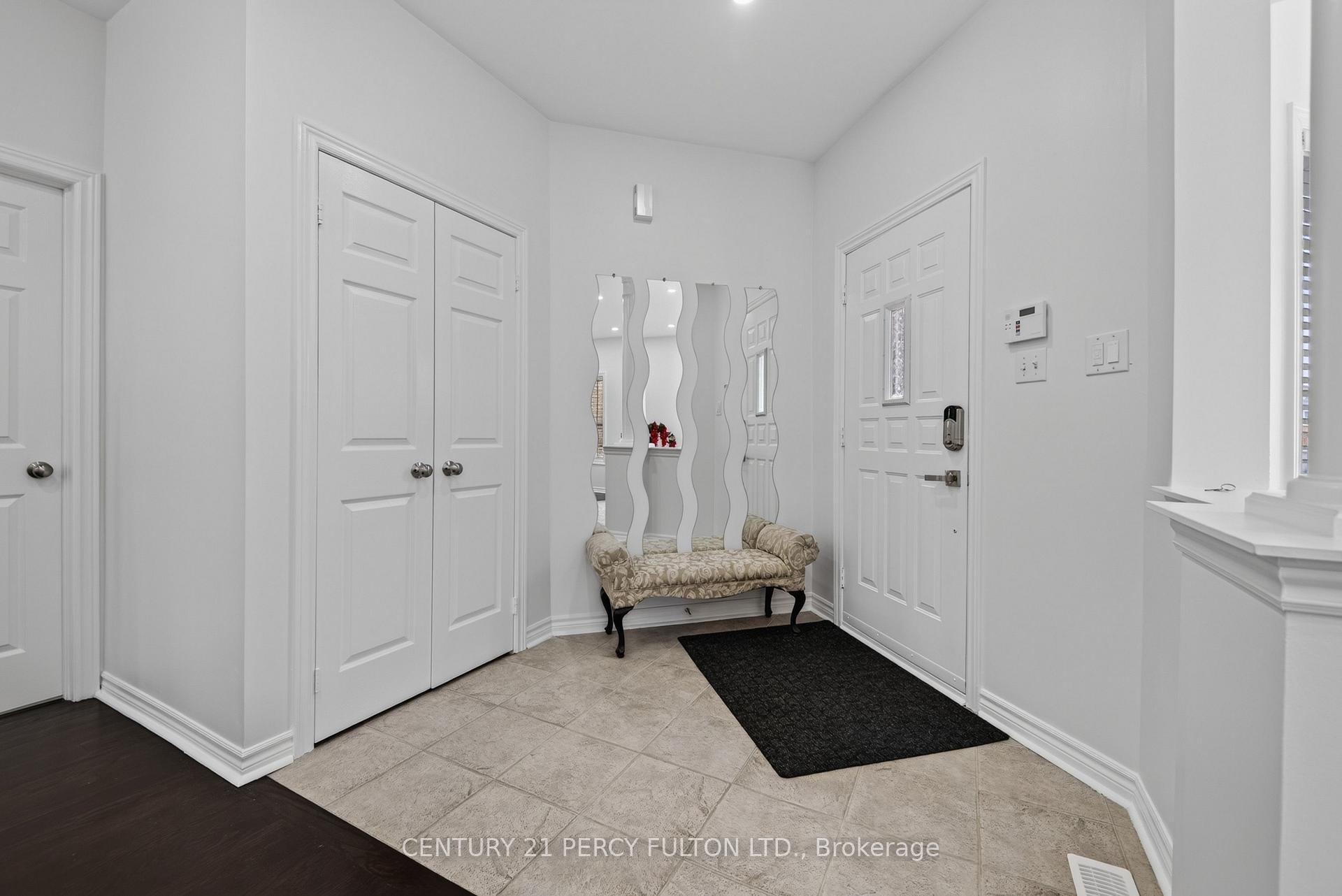 Photo 7 of 187 Madelaine Drive, Barrie, Painswick South — HOMEH
