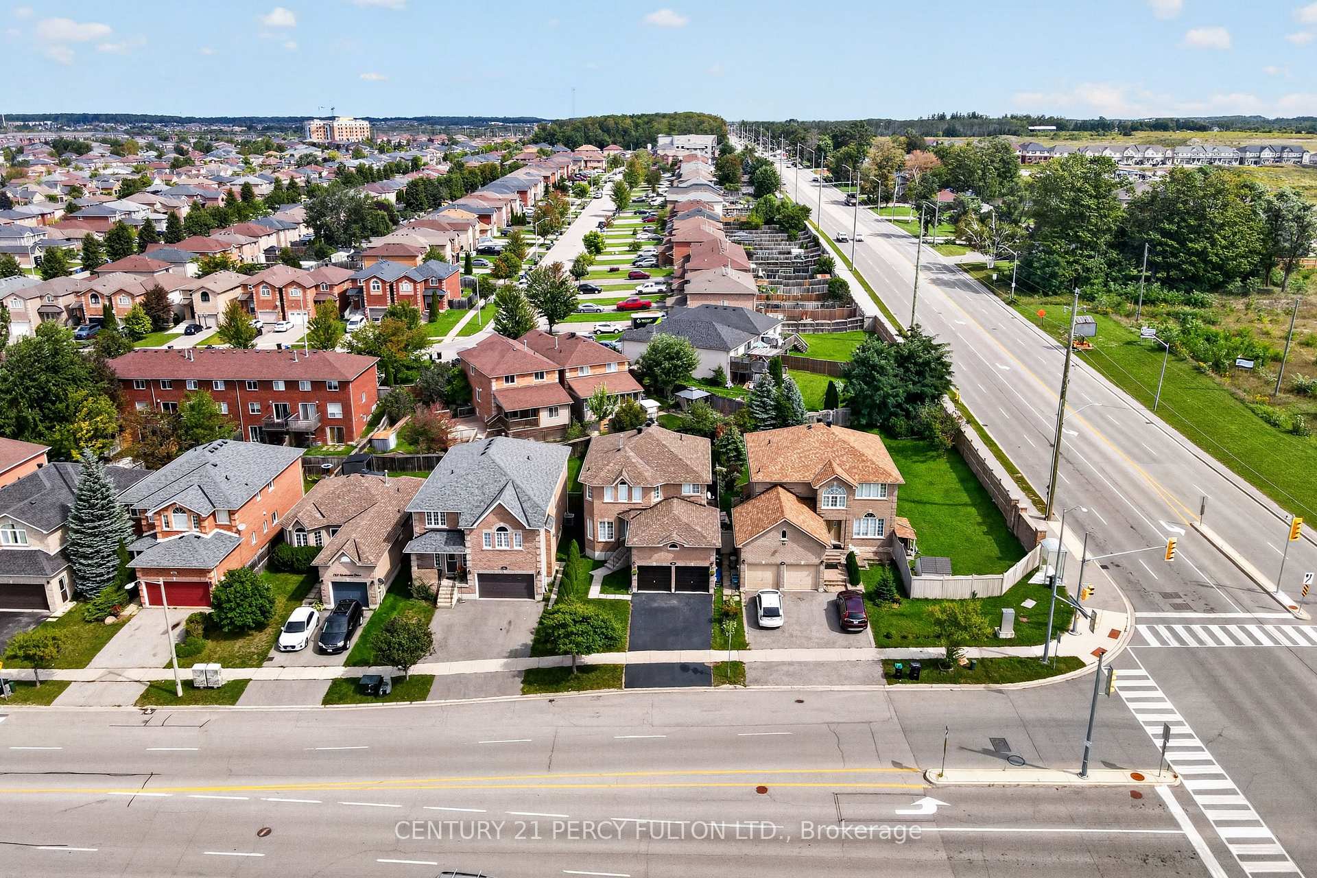 Photo 47 of 187 Madelaine Drive, Barrie, Painswick South — HOMEH
