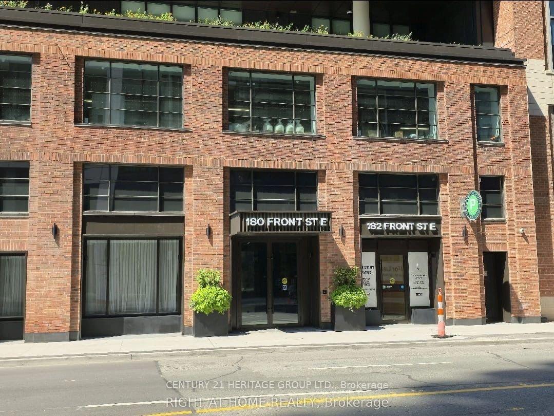 Photo 22 of Unit 2708, 180 Front Street E, Toronto, Waterfront Communities — HOMEH