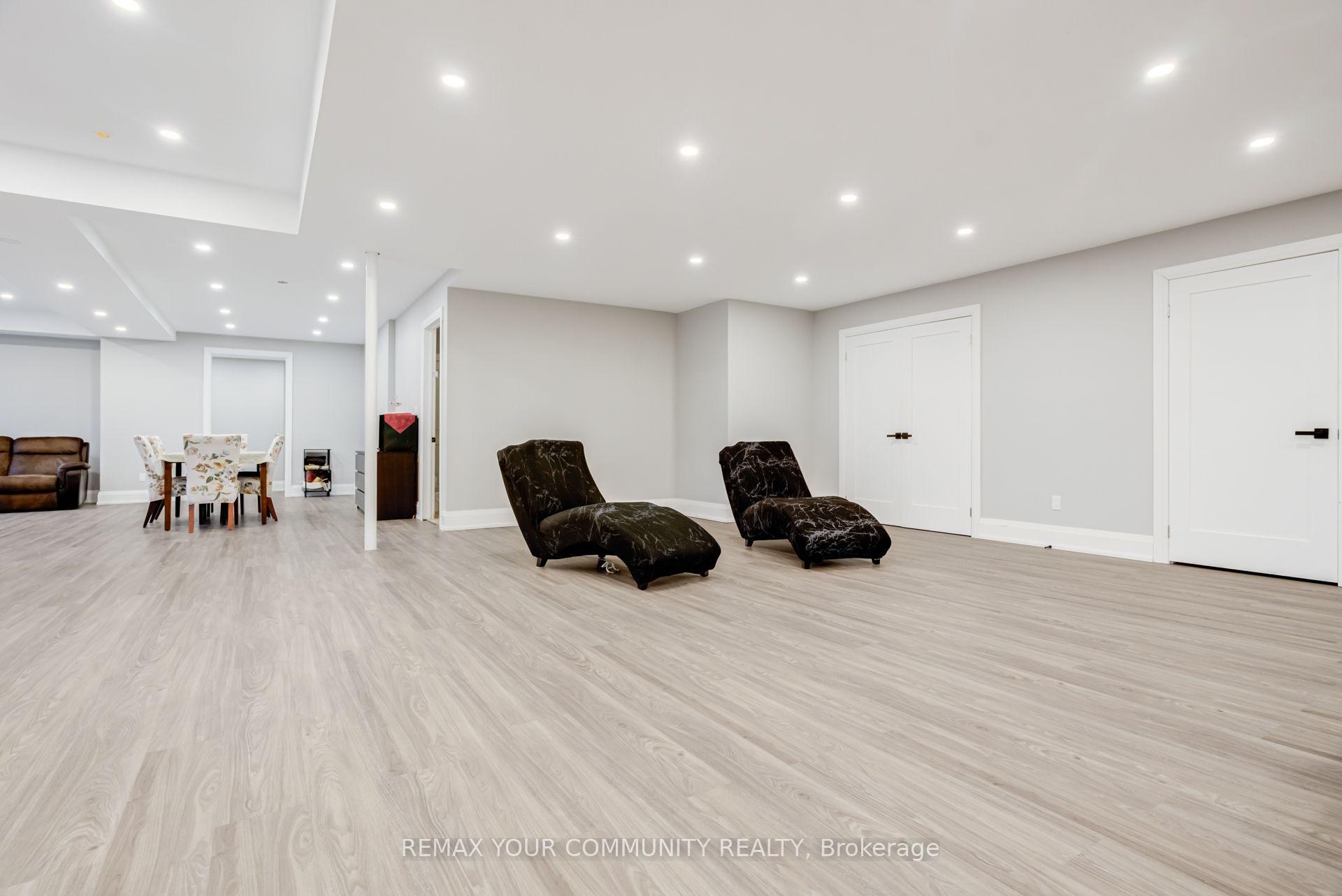 Photo 13 of 20111 Bathurst Street E, East Gwillimbury, Holland Landing — HOMEH