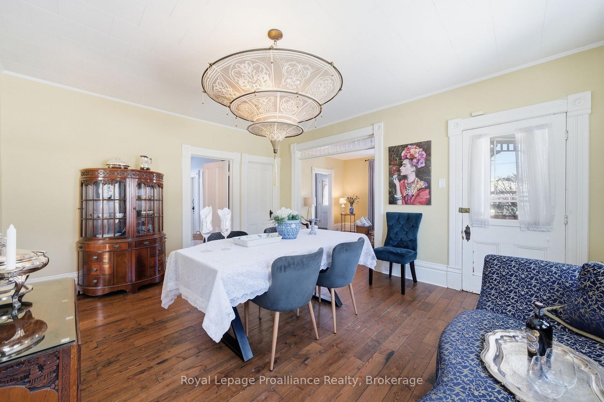 Photo 8 of 47 Paul Street, Prince Edward County, Picton — HOMEH