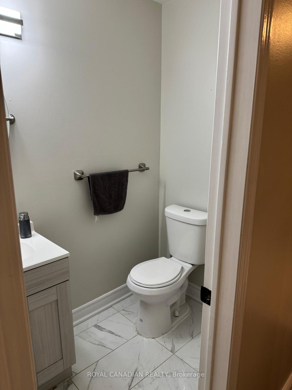 Photo 13 of 3435 Nighthawk Trail, Mississauga, Lisgar — HOMEH