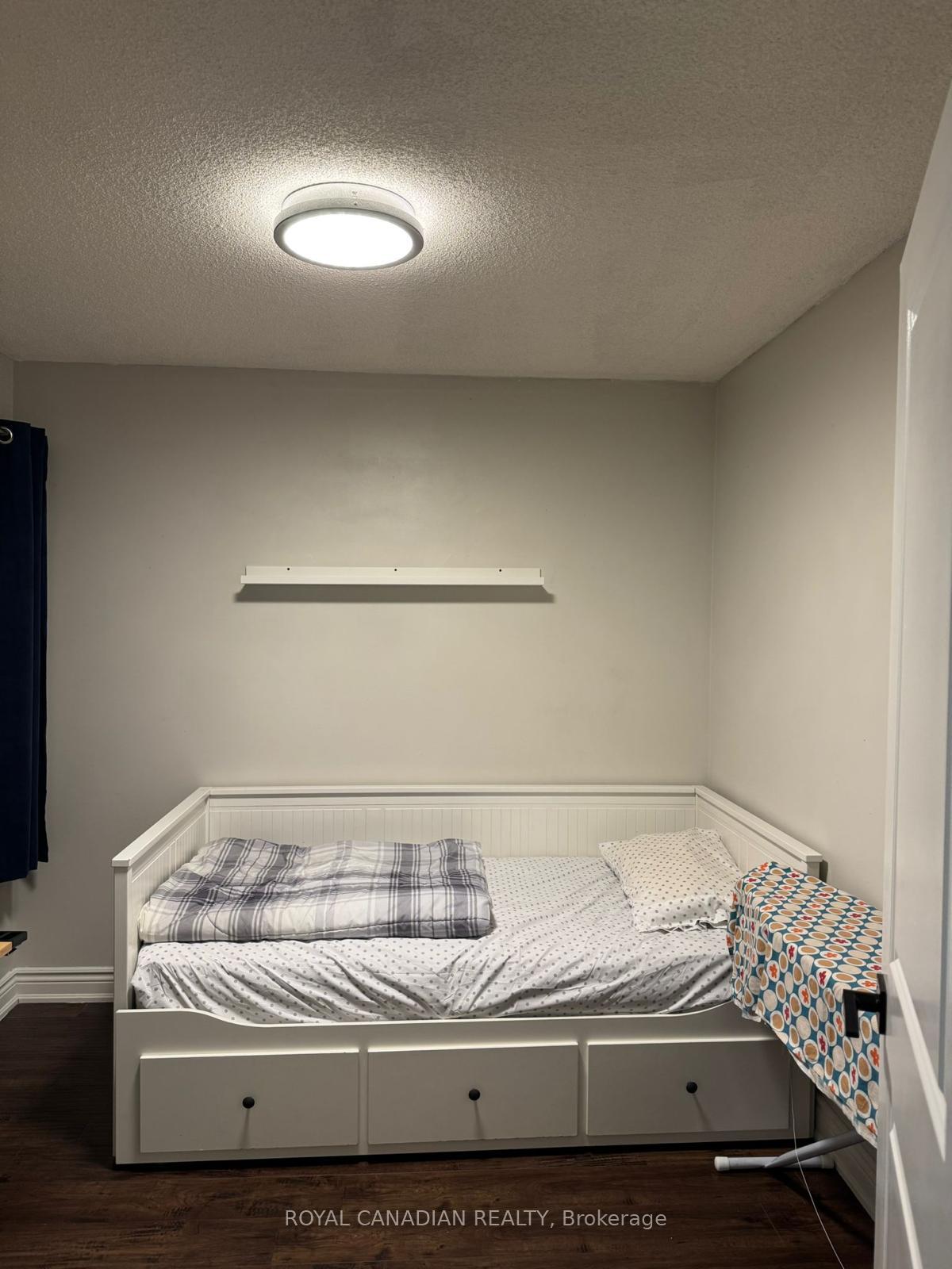 Photo 21 of 3435 Nighthawk Trail, Mississauga, Lisgar — HOMEH