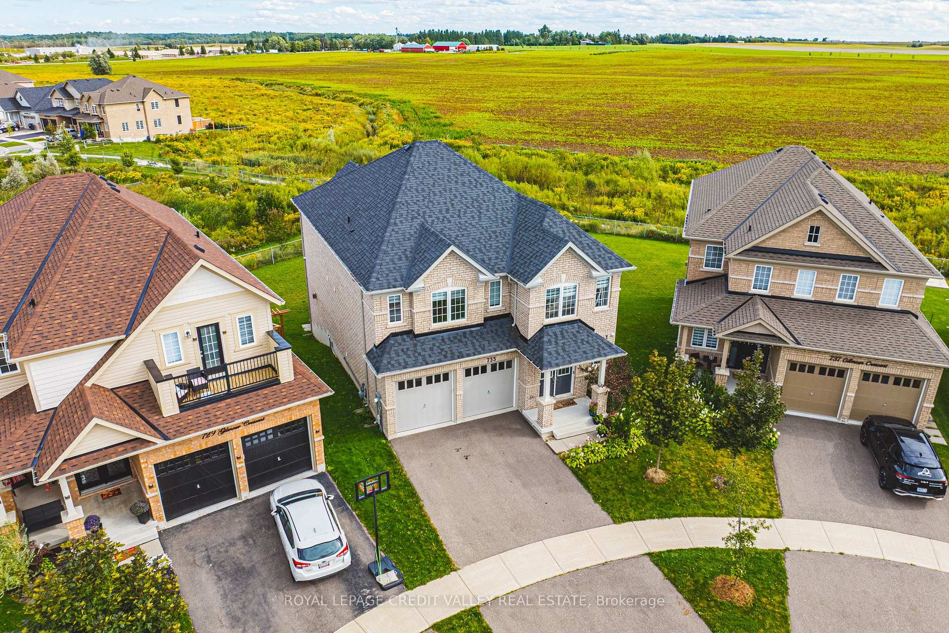 Photo 43 of 733 Gilmour Crescent W, Shelburne — HOMEH