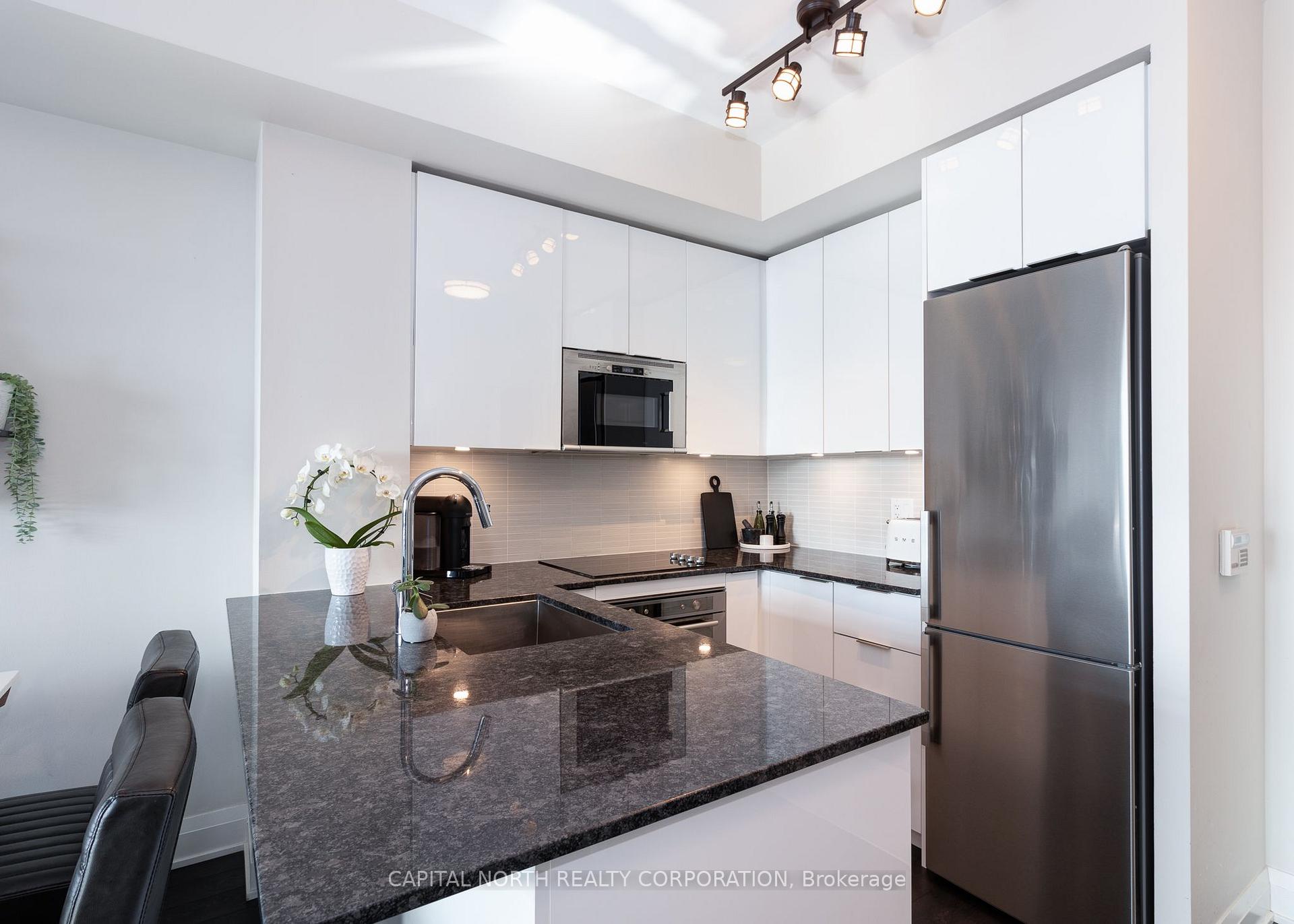 Photo 10 of Unit 413, 99 Eagle Rock Way, Vaughan, Rural Vaughan — HOMEH