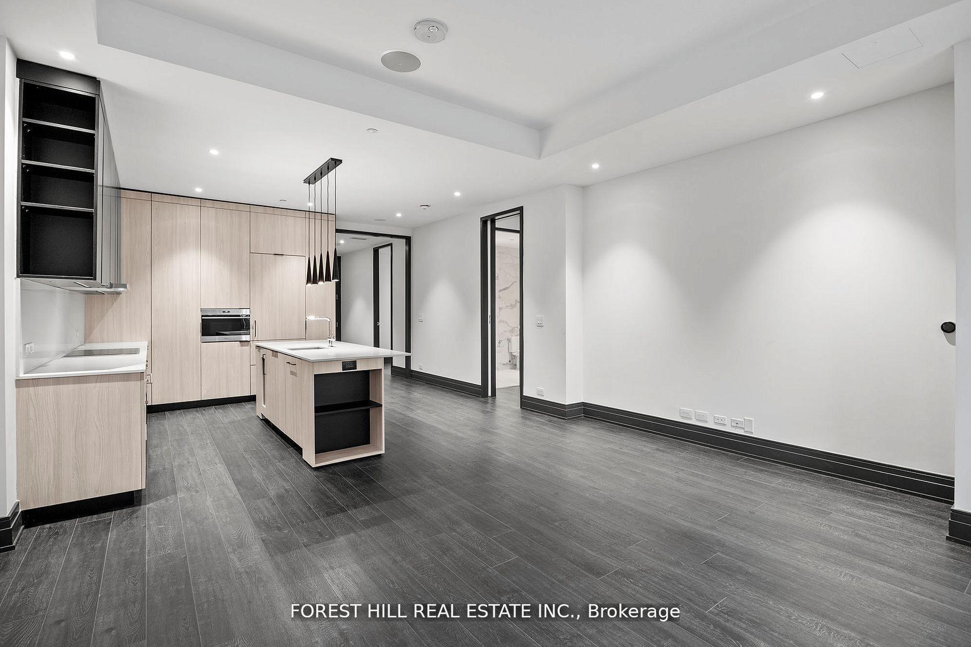 Photo 4 of Unit 1402, 2 Avenue Road, Toronto, The Annex — HOMEH